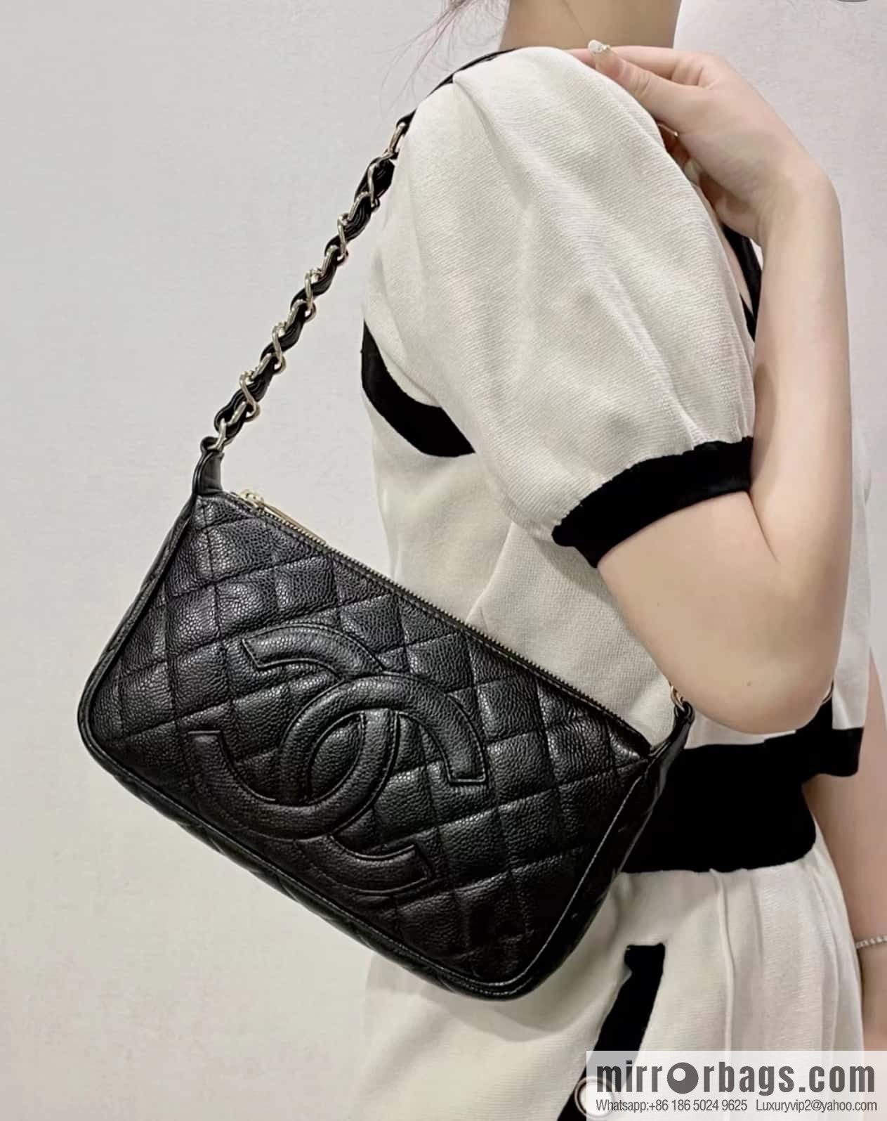 CHANEL CNNe same popular medieval armpit bag A50920 black