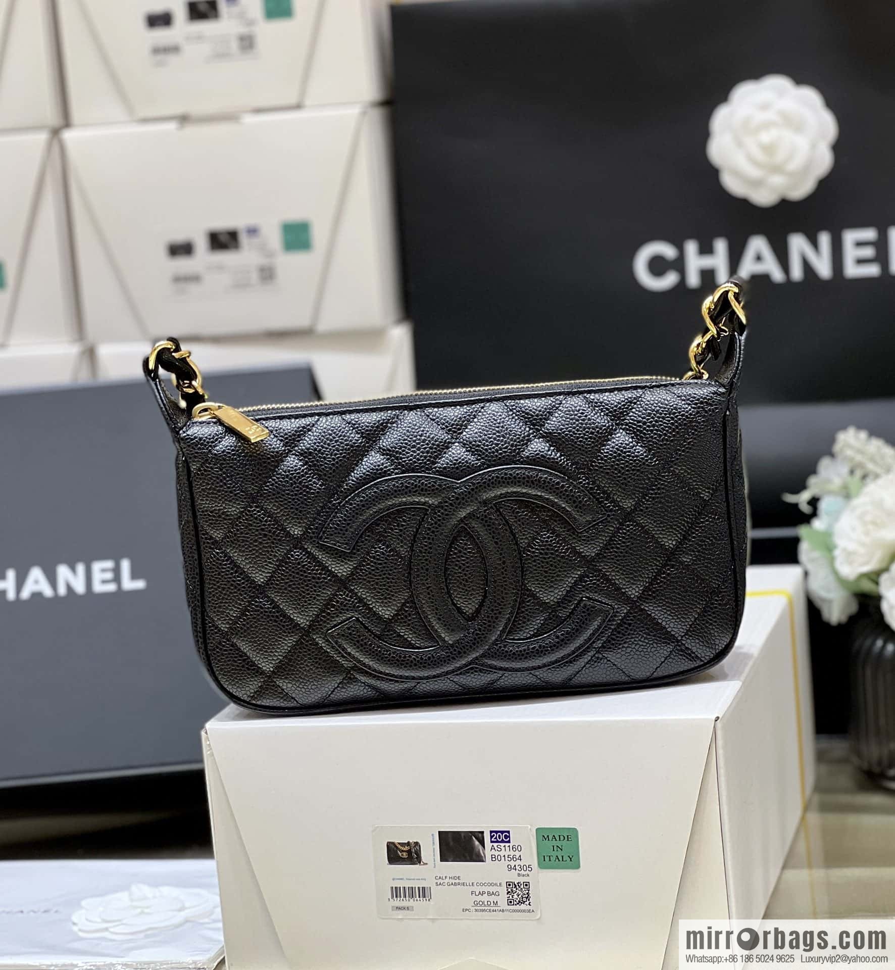 CHANEL CNNe same popular medieval armpit bag A50920 black