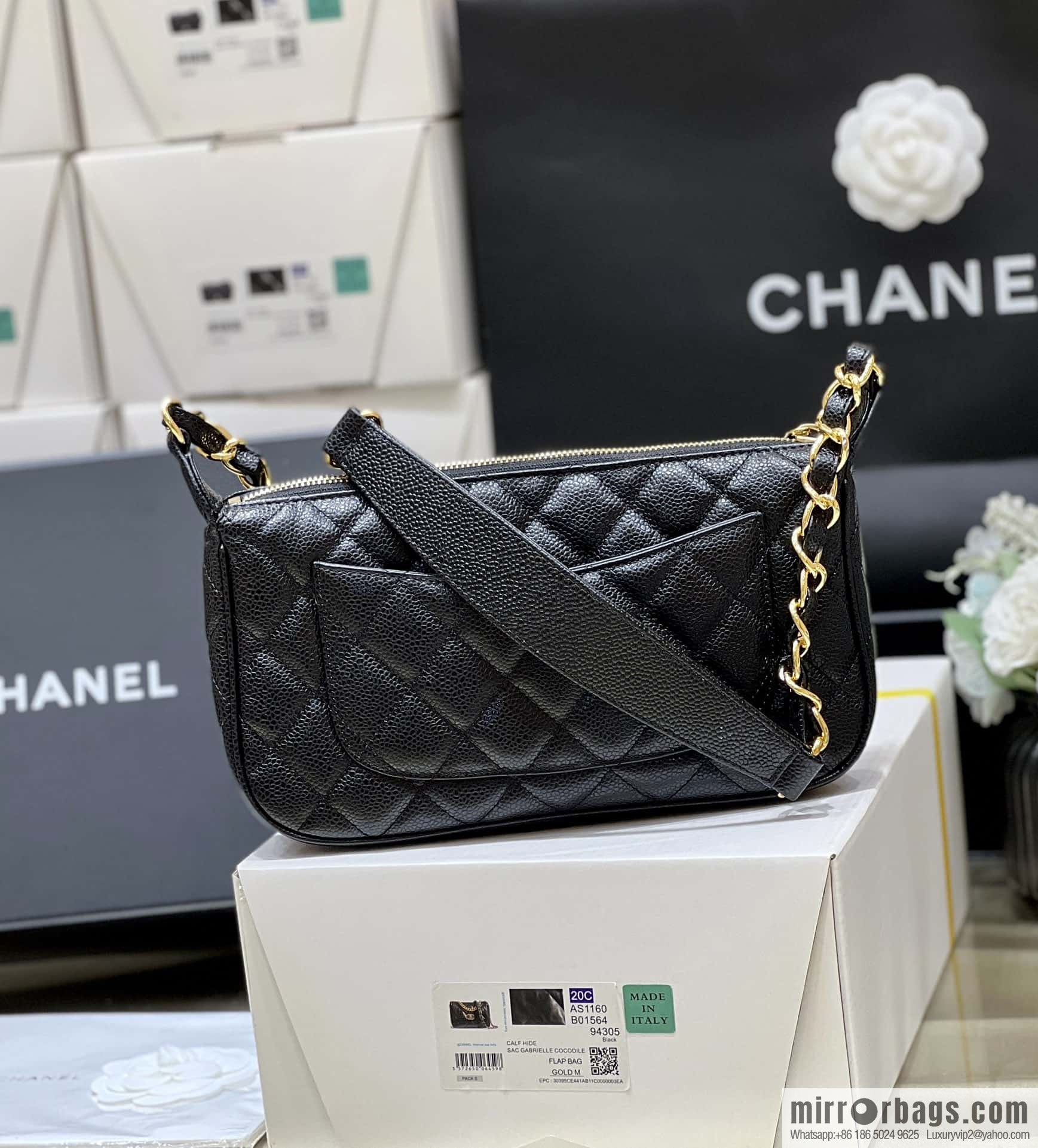 CHANEL CNNe same popular medieval armpit bag A50920 black