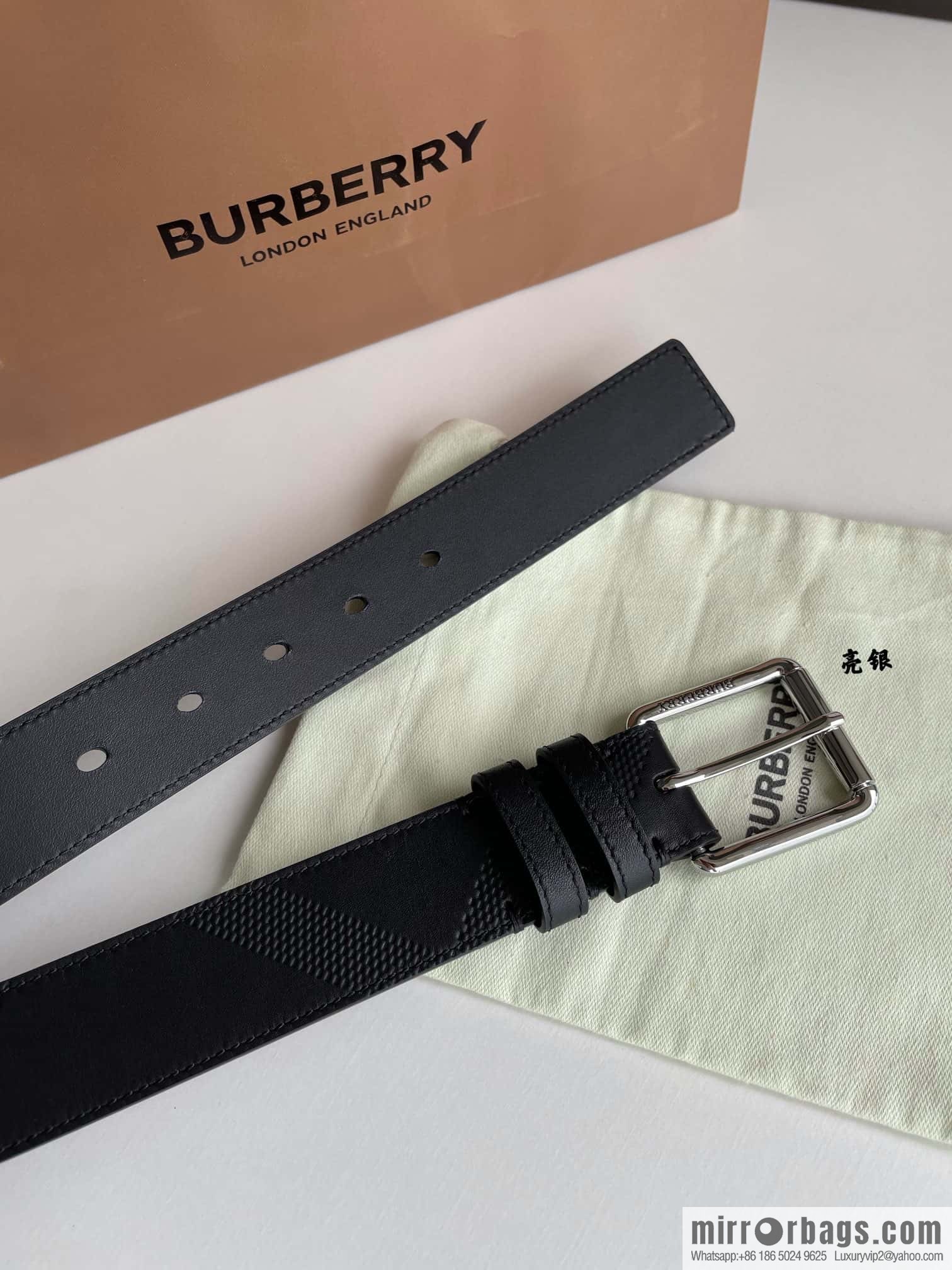BURBERRY Cowhide Pressed Checkered Men's Pin Buckle Belt