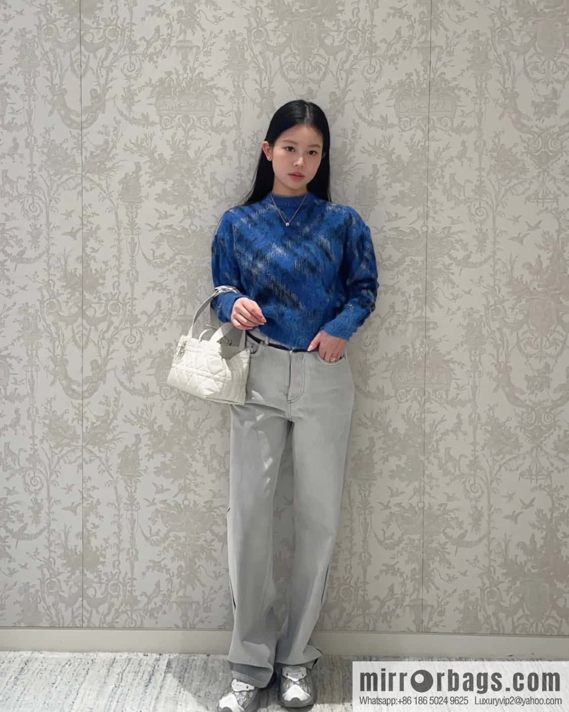 Small DIOR TOUJOURS handbag M2822OSHJ_M030