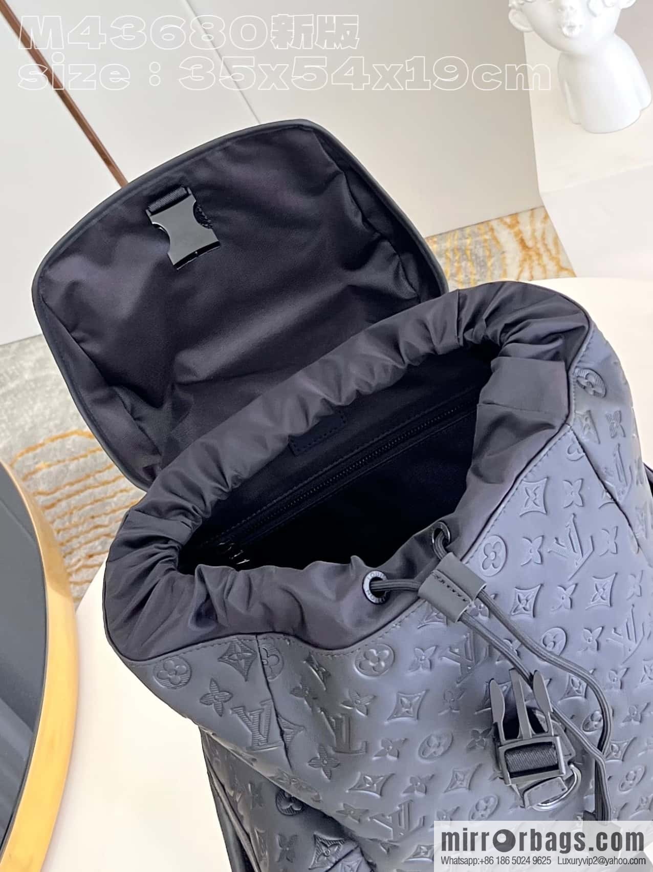 LV M43680 TREKKING backpack