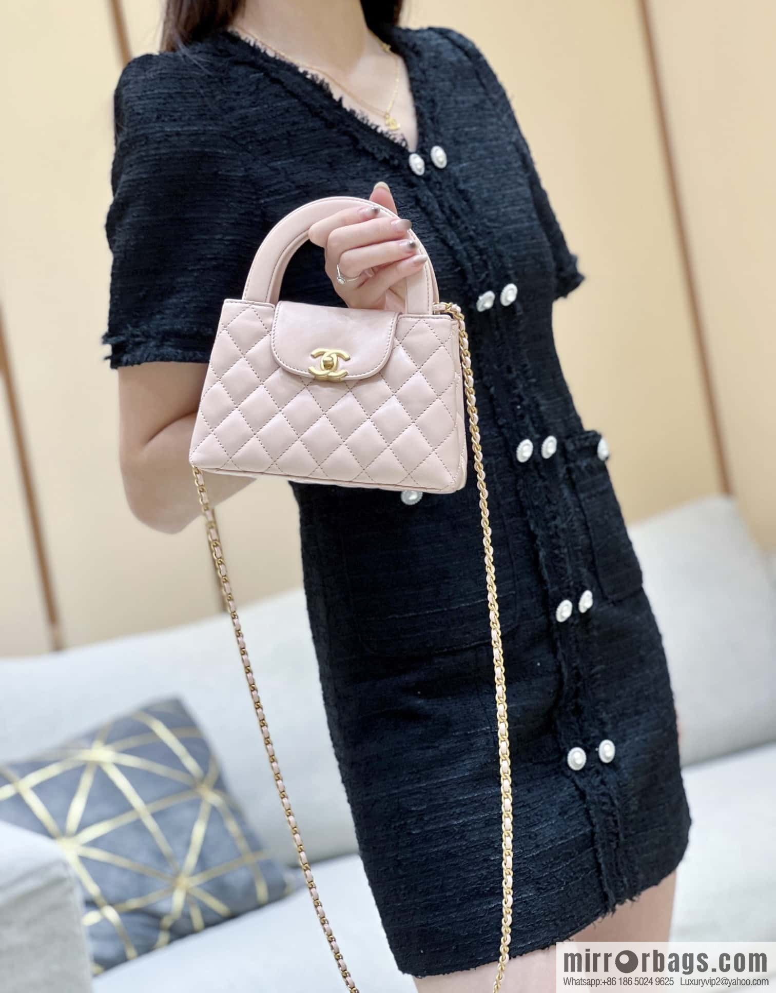 CHANEL 23K autumn and winter series Kelly bag AS4416 pink