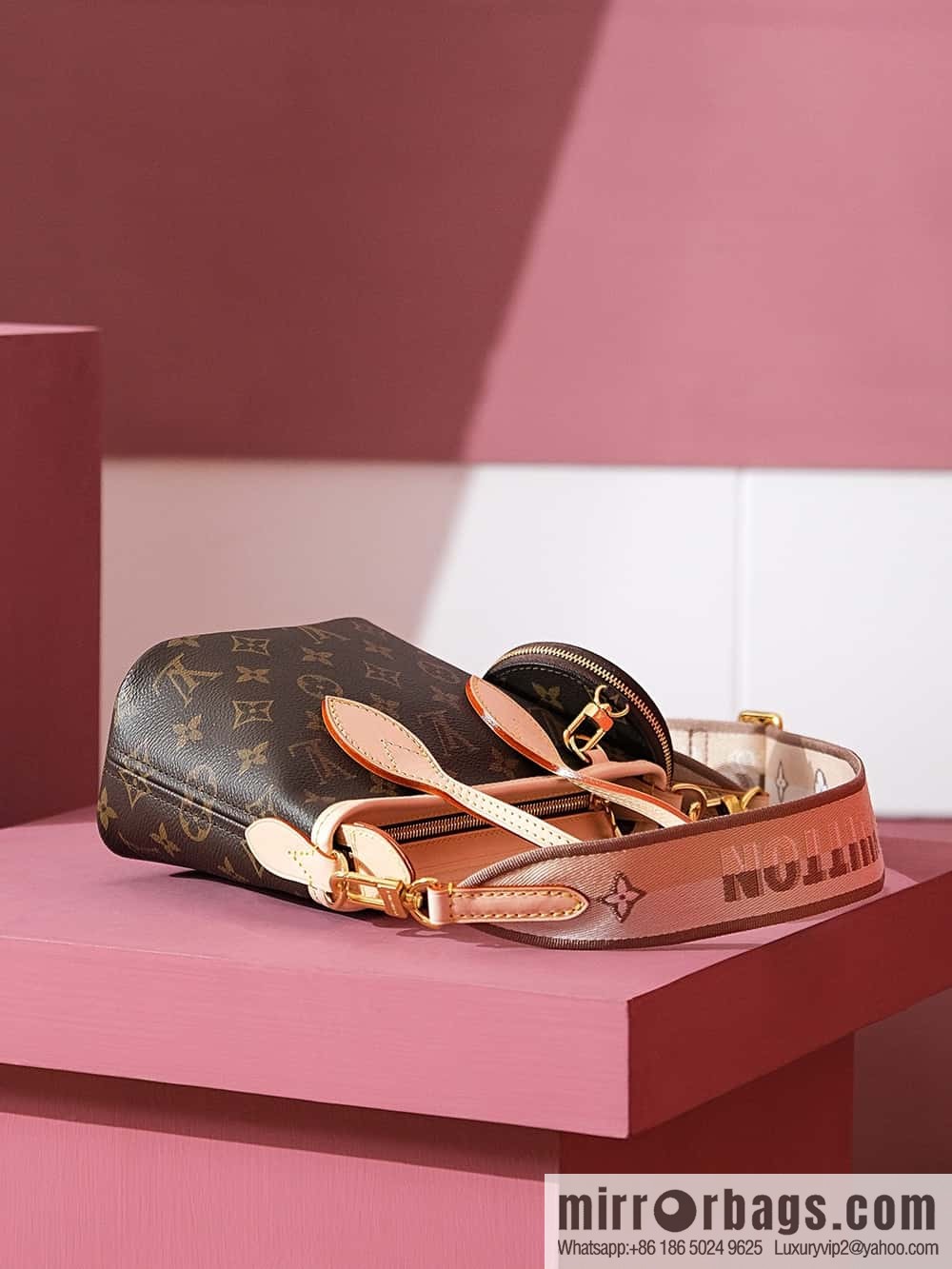 LV M46705 Neverfull BB