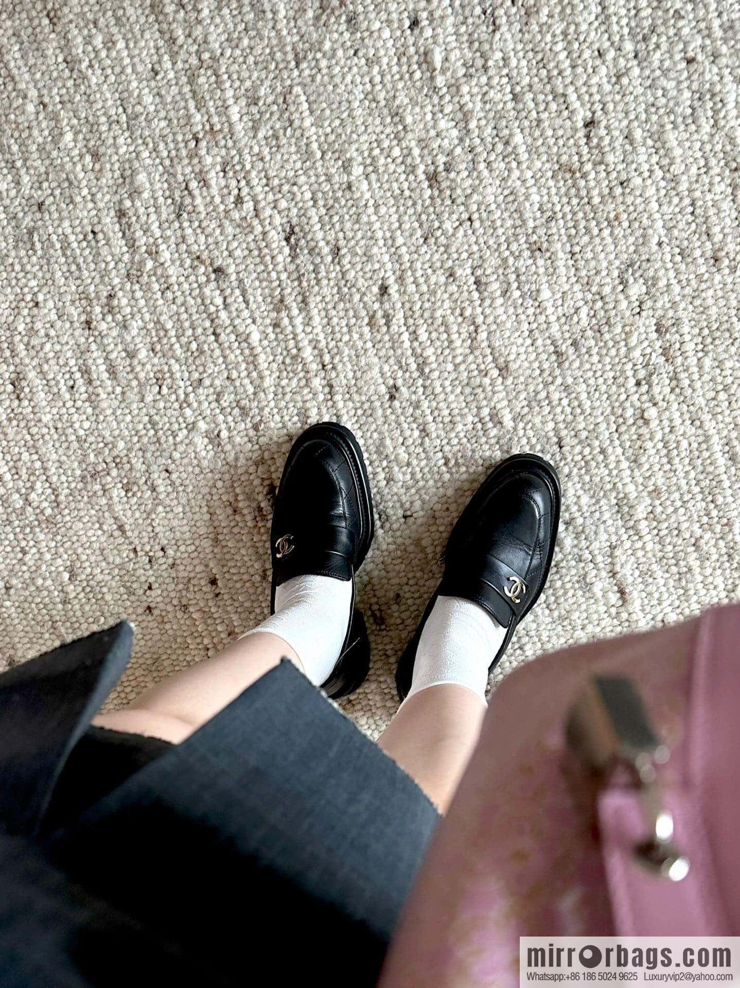 CHANEL Small Fragrant Rhombus Small Gold Button Platform Loafers