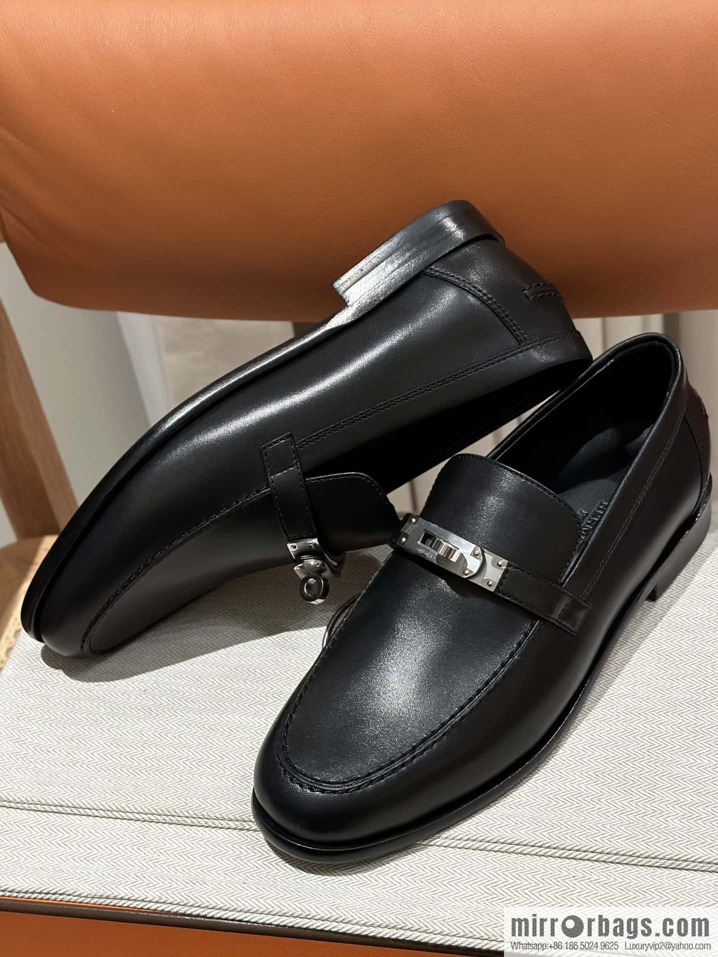 Hermès kelly buckle loafers