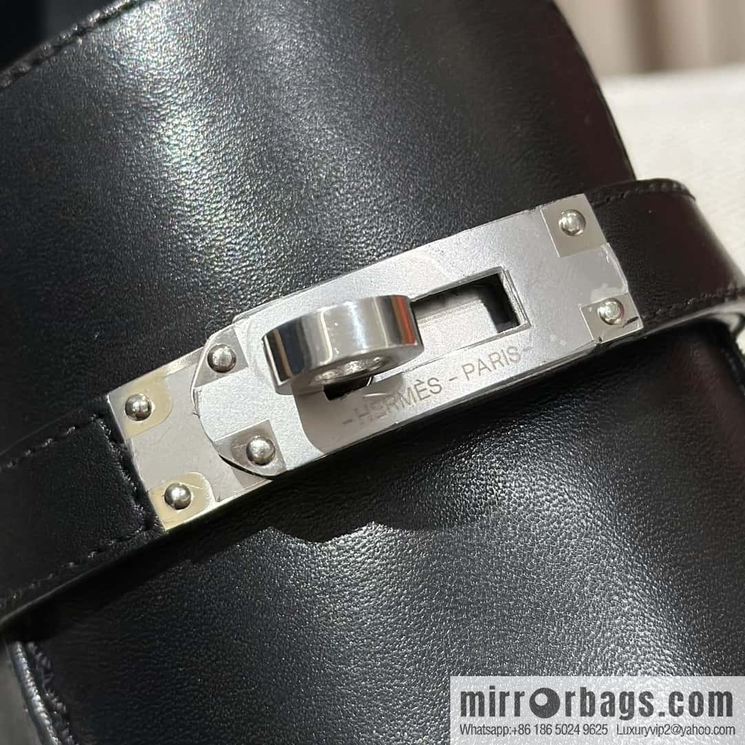 Hermès kelly buckle loafers