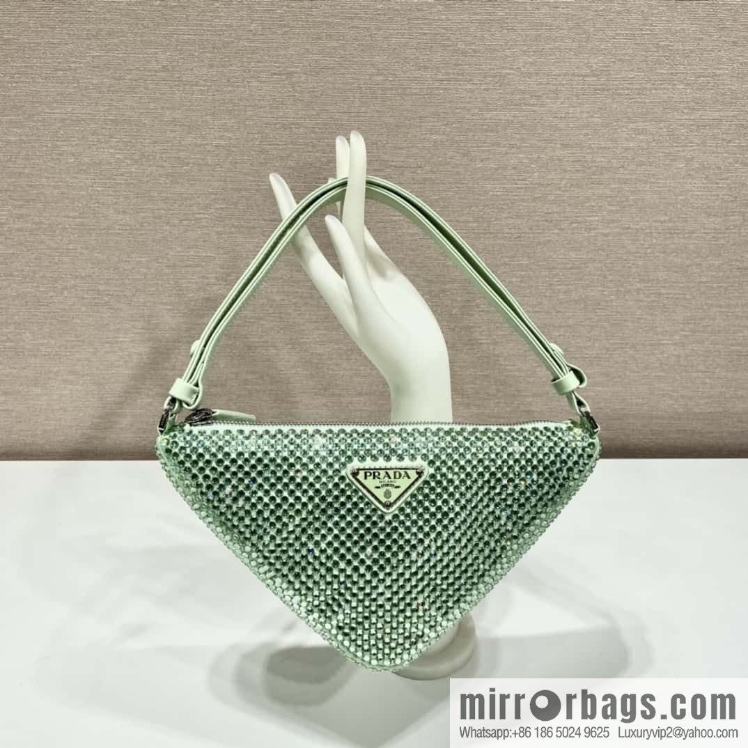 PRADA flash diamond triangle bag lNQ044
