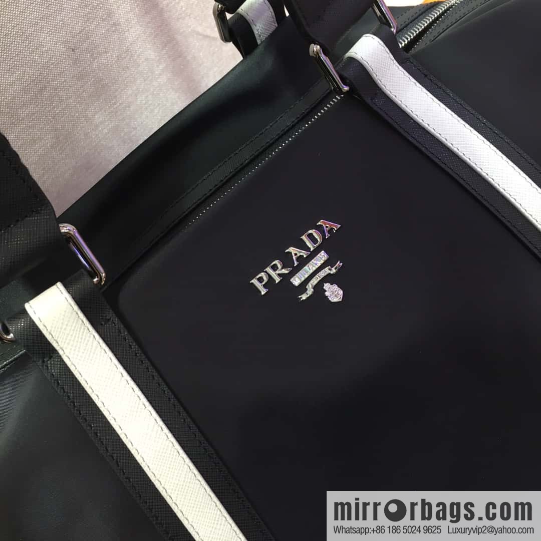 PRADA imported parachute fabric + imported leather tote bag 2096 black