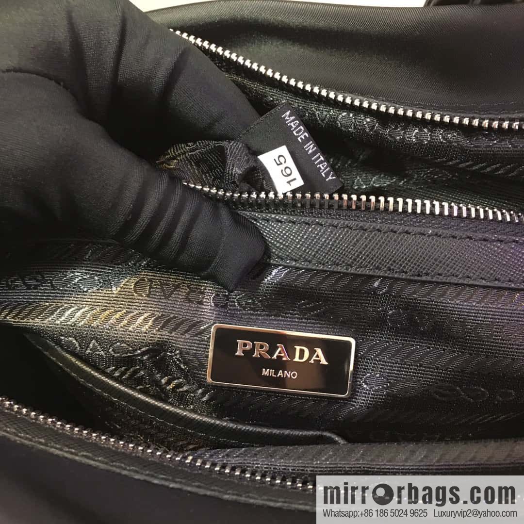 PRADA imported parachute fabric + imported leather tote bag 2096 black