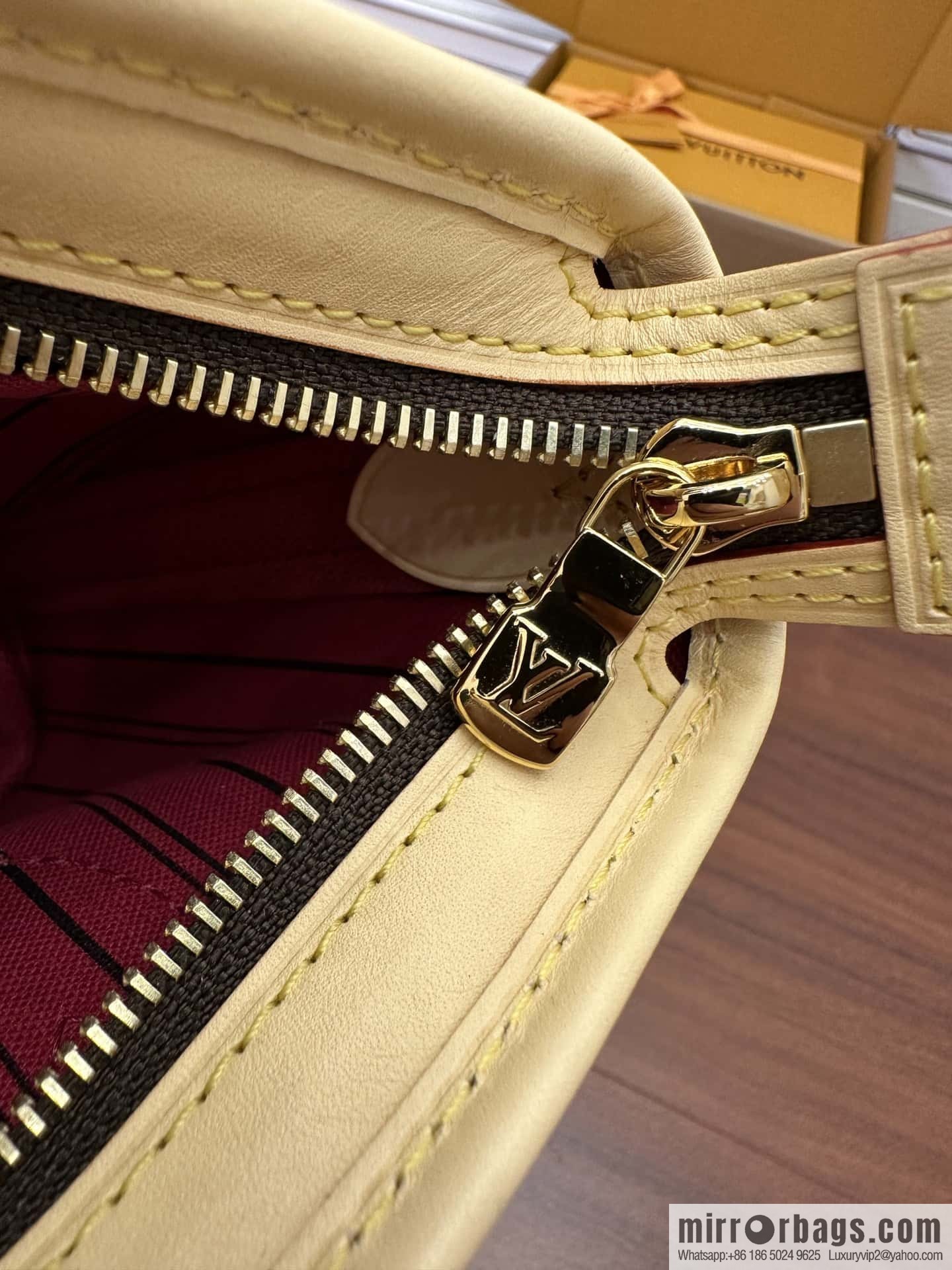 LV M46786 Neverfull BB