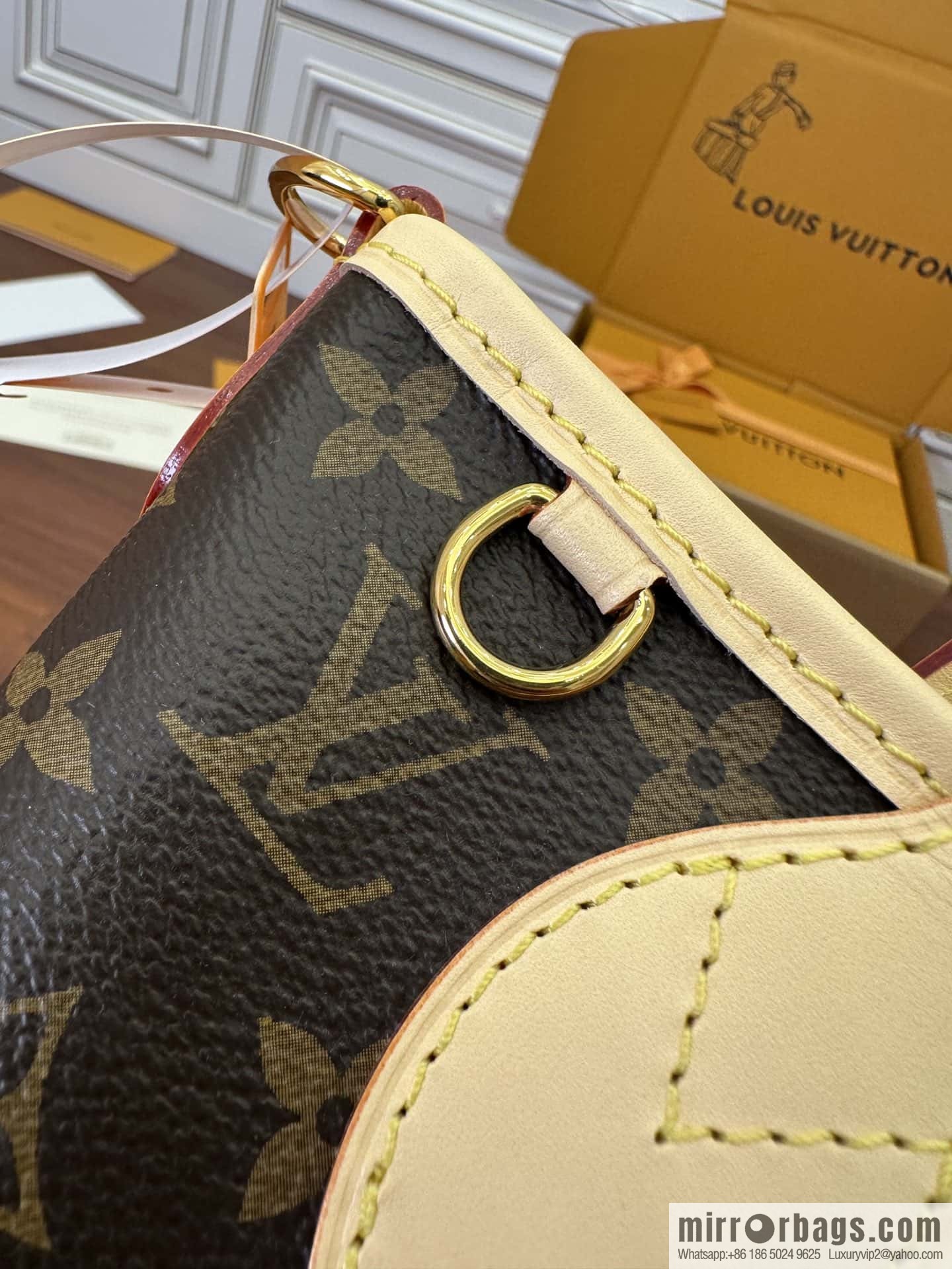 LV M46786 Neverfull BB