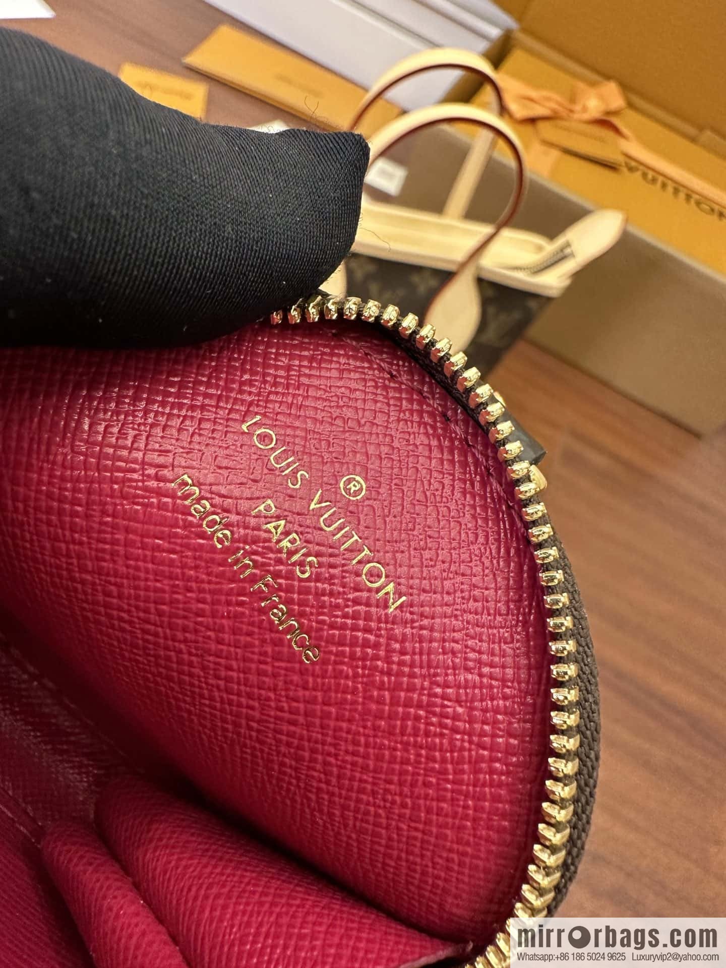 LV M46786 Neverfull BB