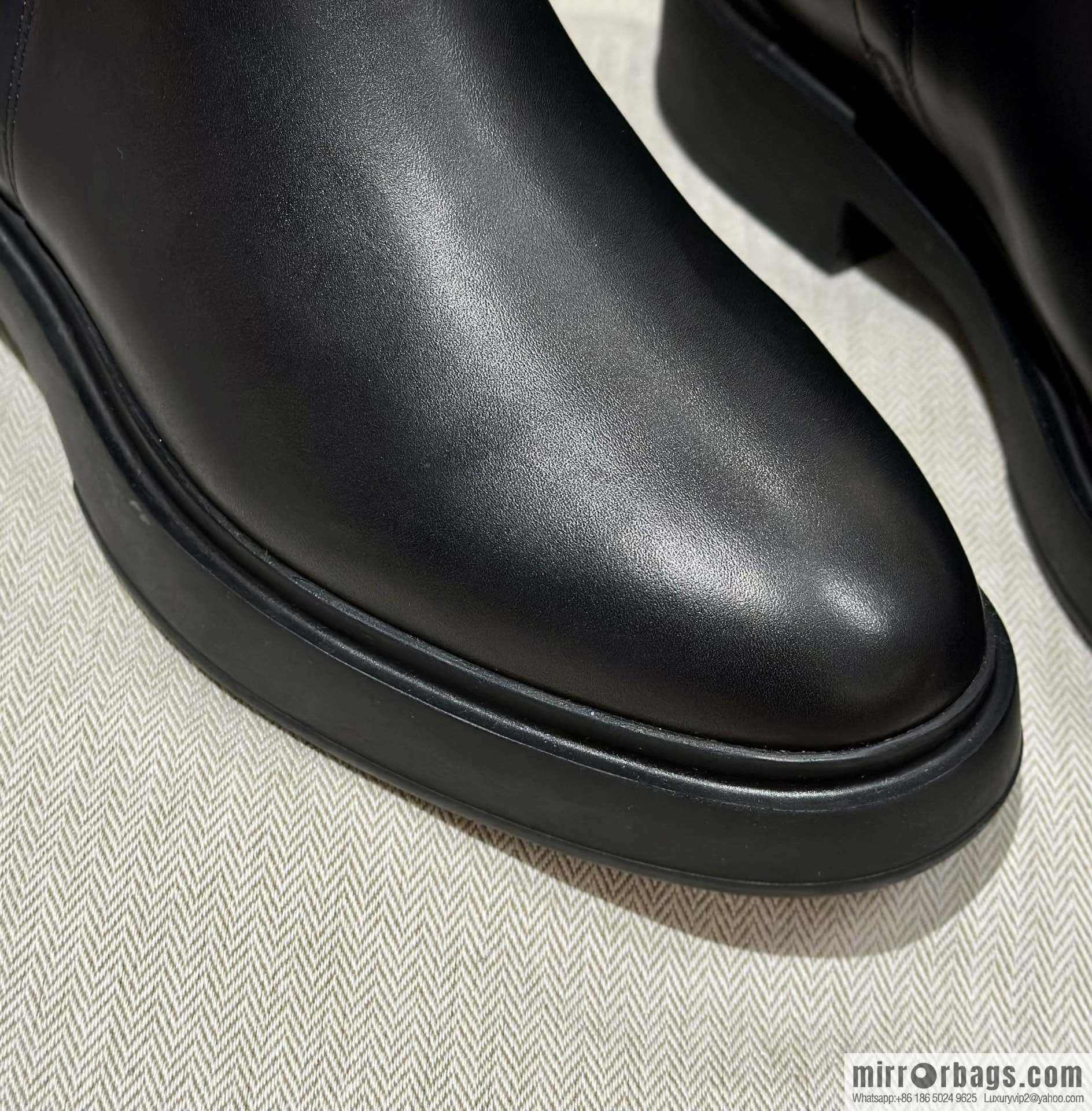 New version of Hermès Kelly platform boots, black