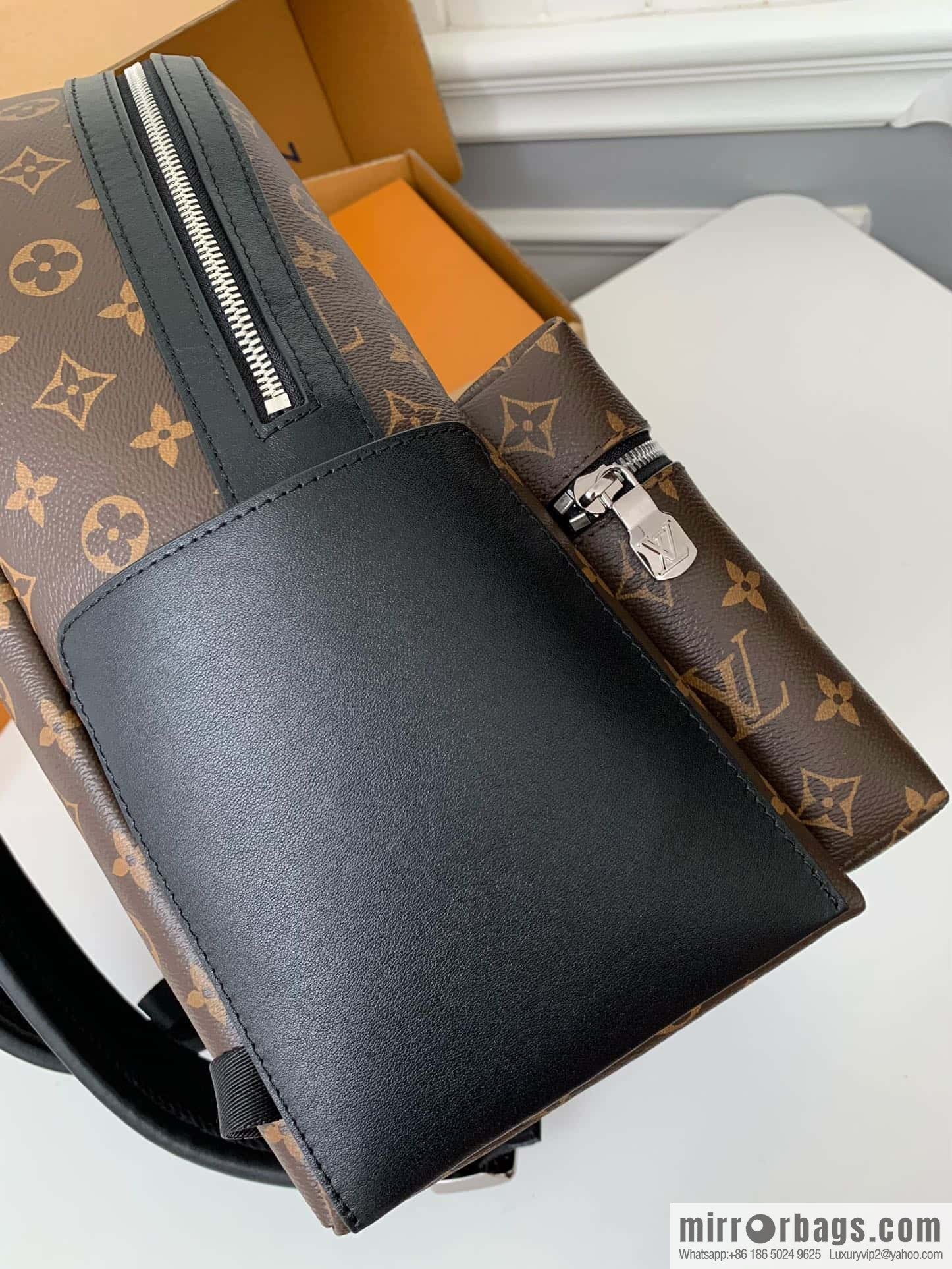 LV M46684 Discovery Backpack PM