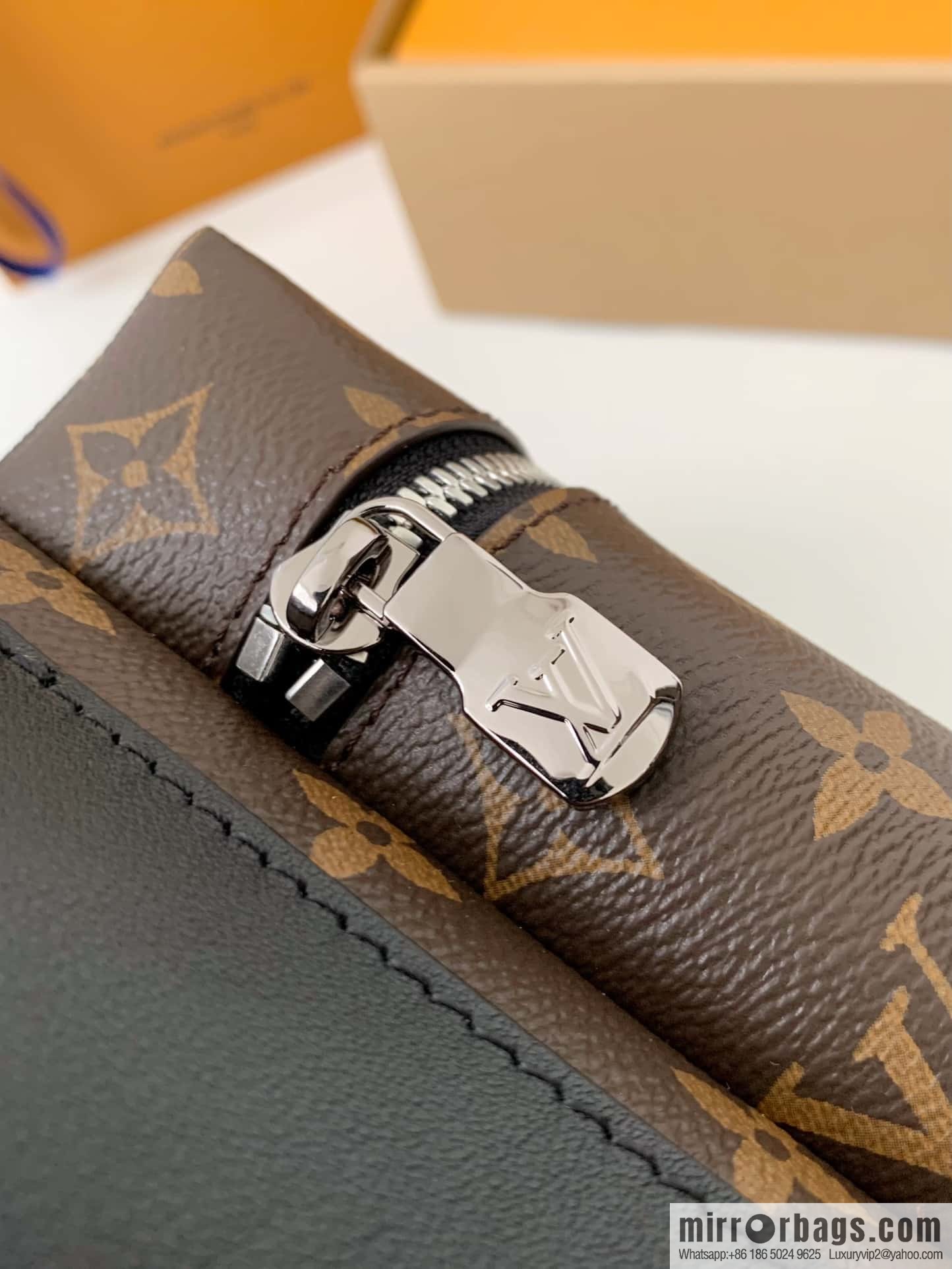 LV M46684 Discovery Backpack PM