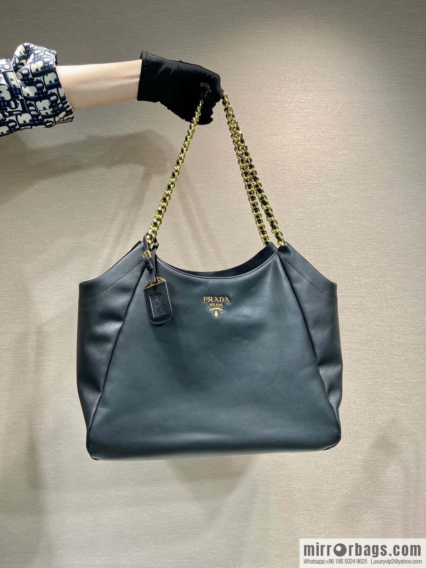 Prada 🎉 tote bag 🎉 1ba639 classic