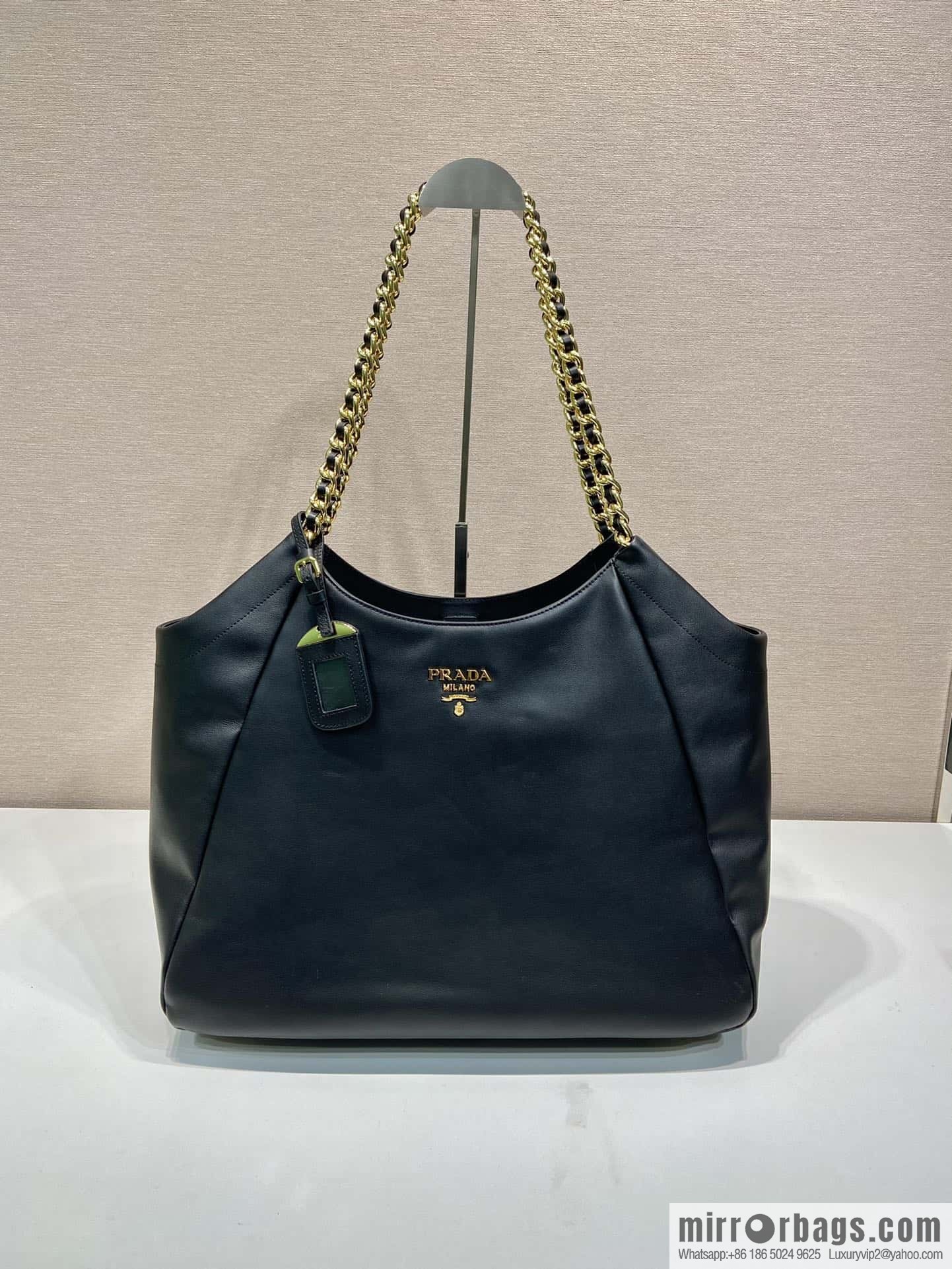 Prada 🎉 tote bag 🎉 1ba639 classic