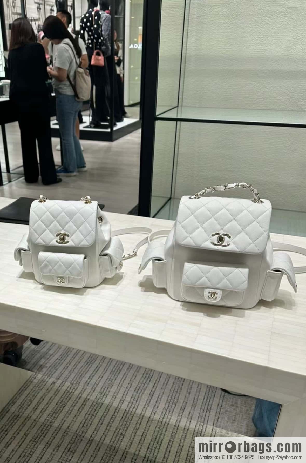 CHANEL 23K new, tank Dumas small shoulder backpack AS4399 white