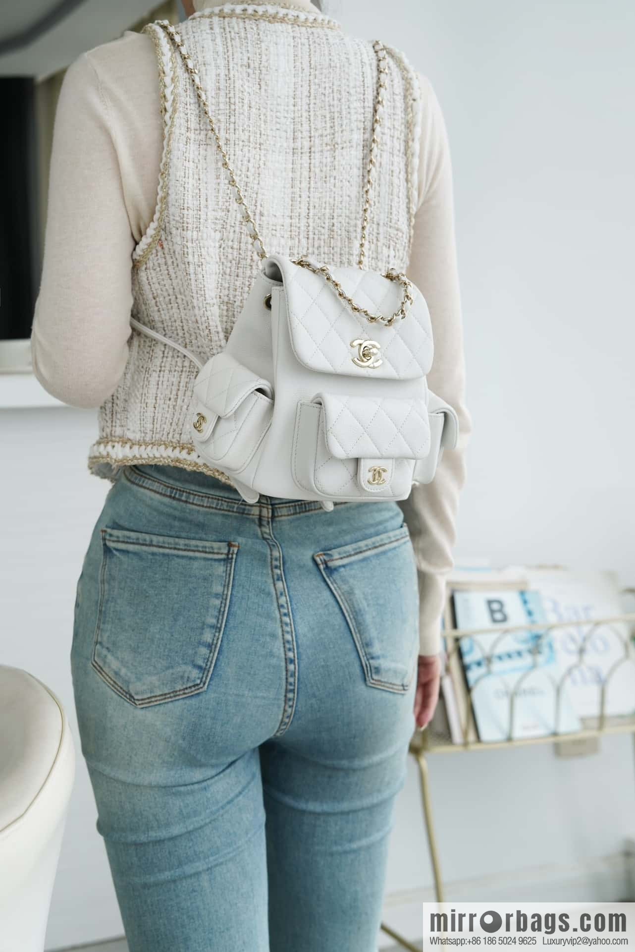 CHANEL 23K new, tank Dumas small shoulder backpack AS4399 white