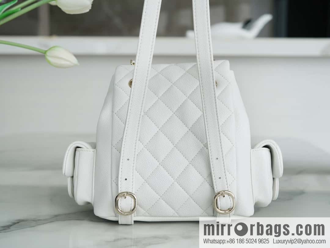 CHANEL 23K new, tank Dumas small shoulder backpack AS4399 white
