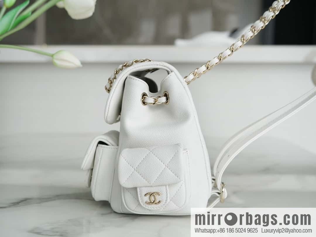 CHANEL 23K new, tank Dumas small shoulder backpack AS4399 white