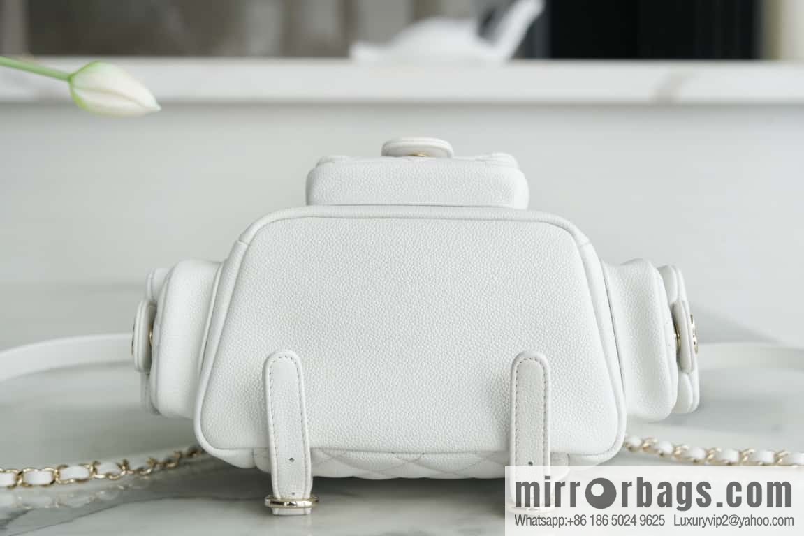 CHANEL 23K new, tank Dumas small shoulder backpack AS4399 white