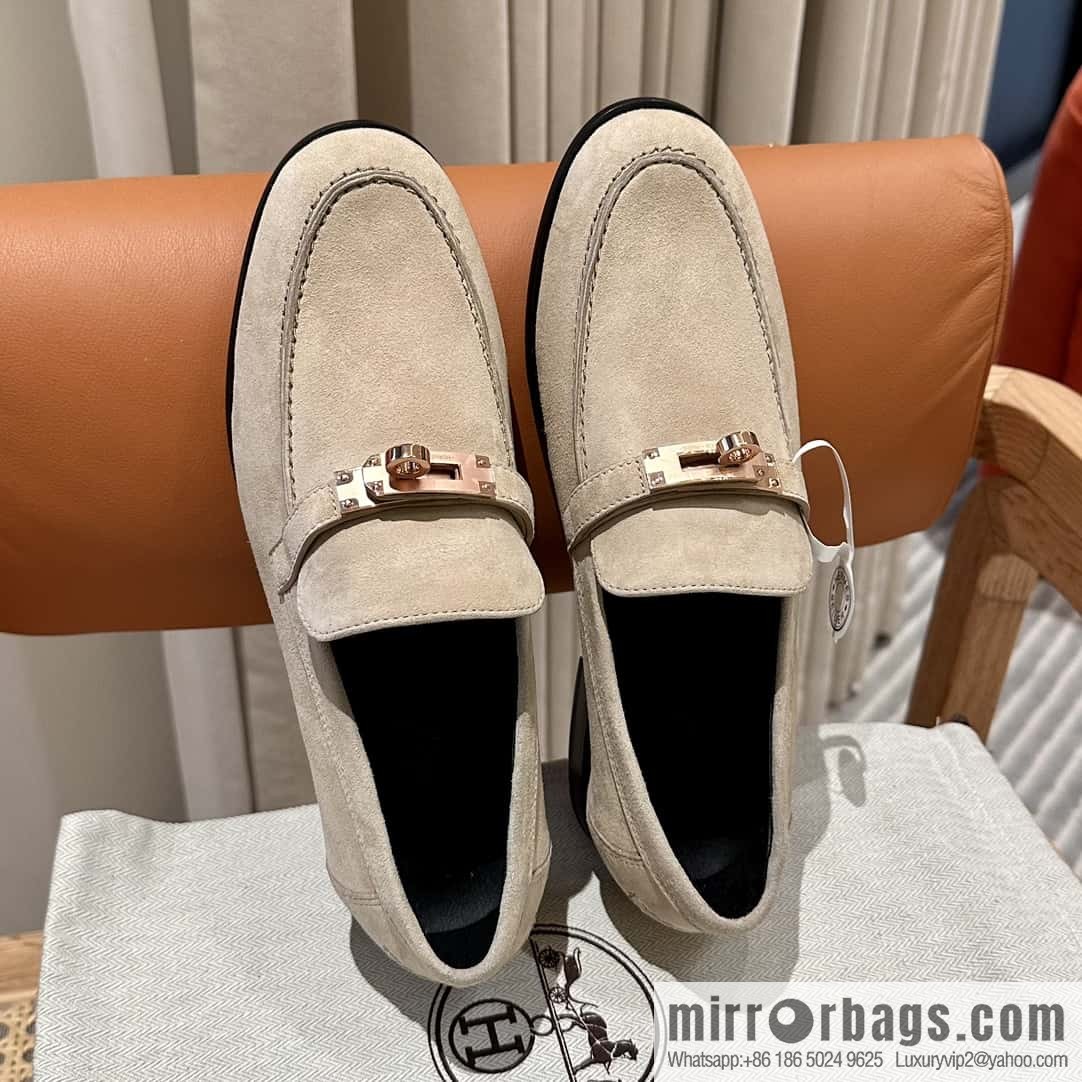 Hermès kelly buckle loafers
