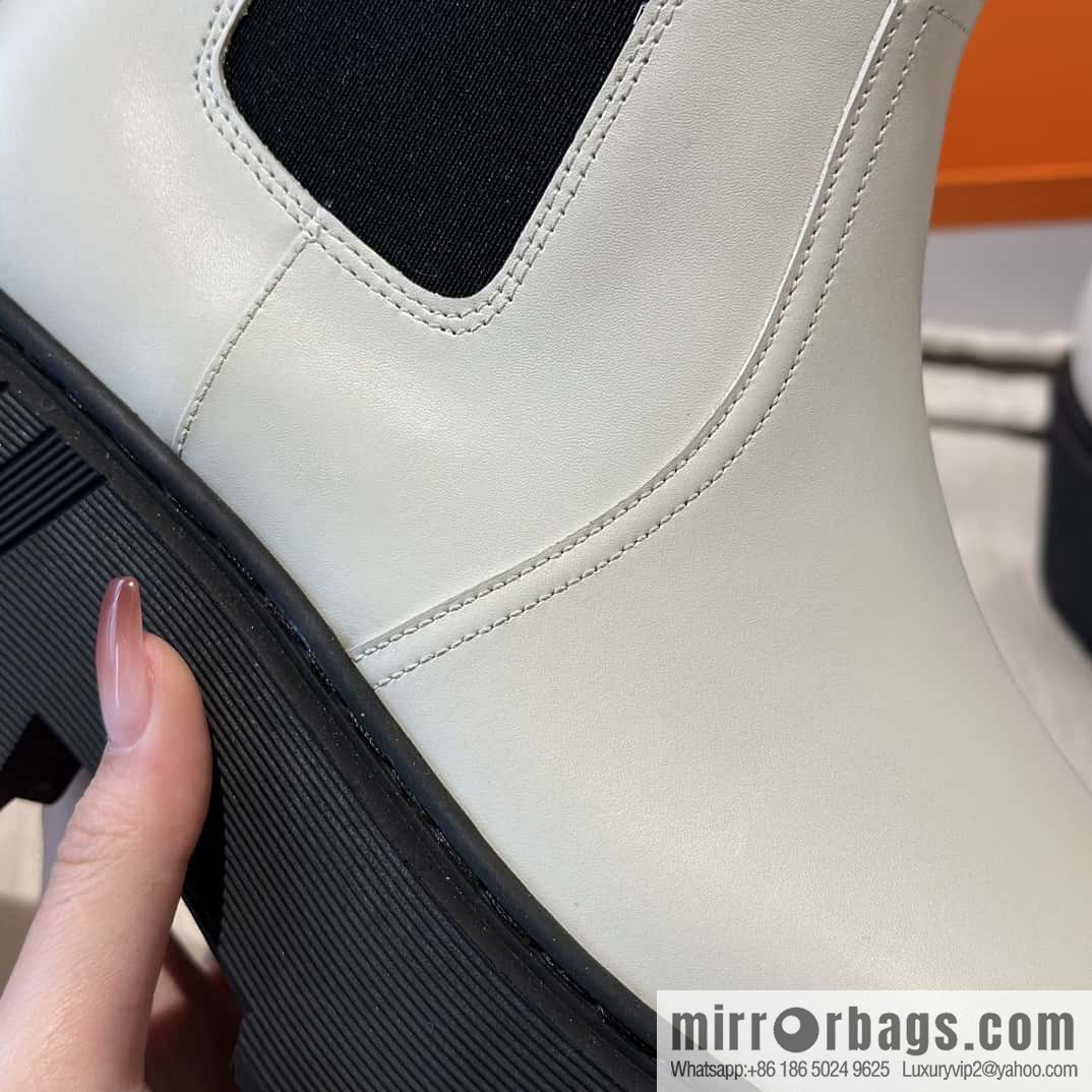 Hermès H's new autumn and winter Chelsea boots