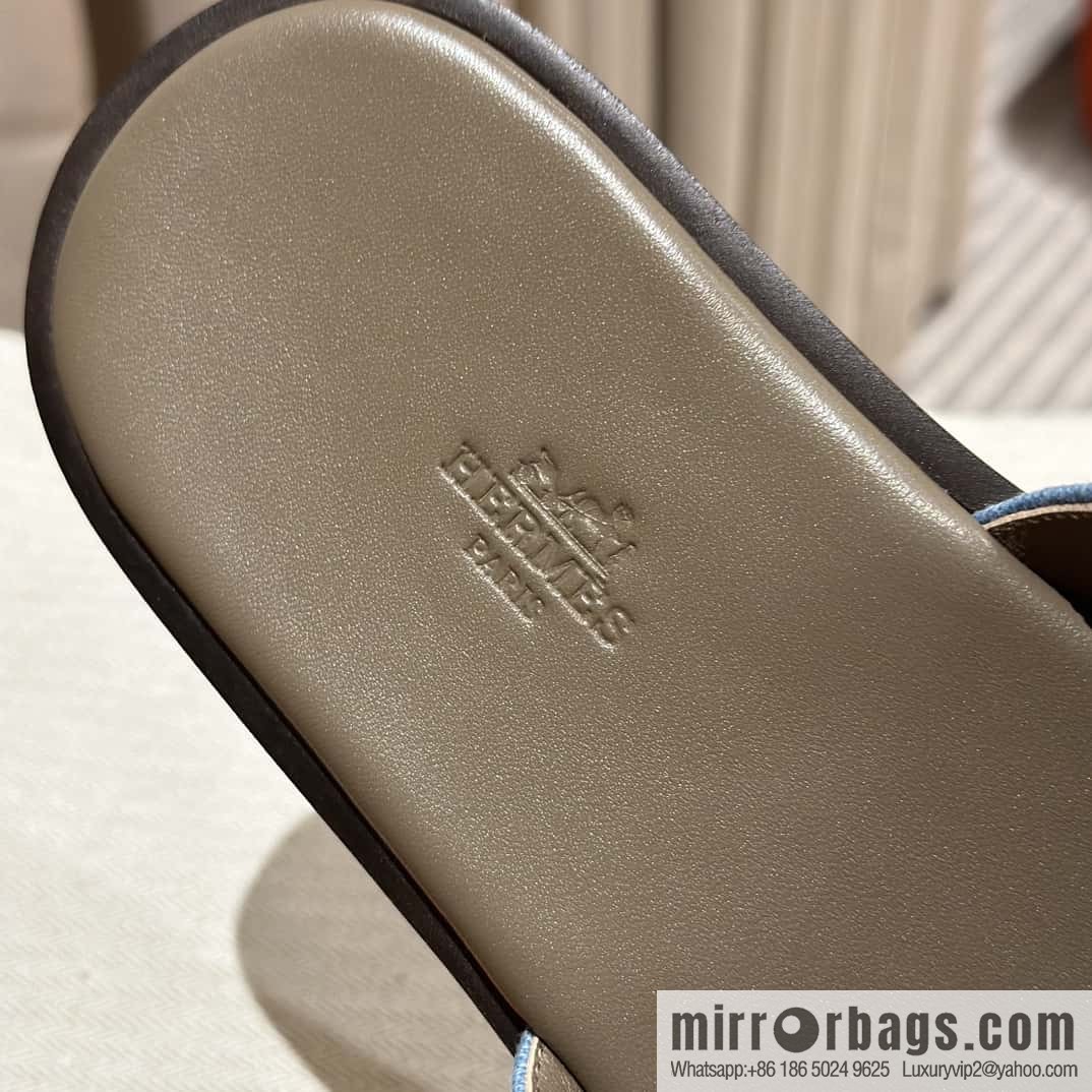 Hermès Men's Slippers