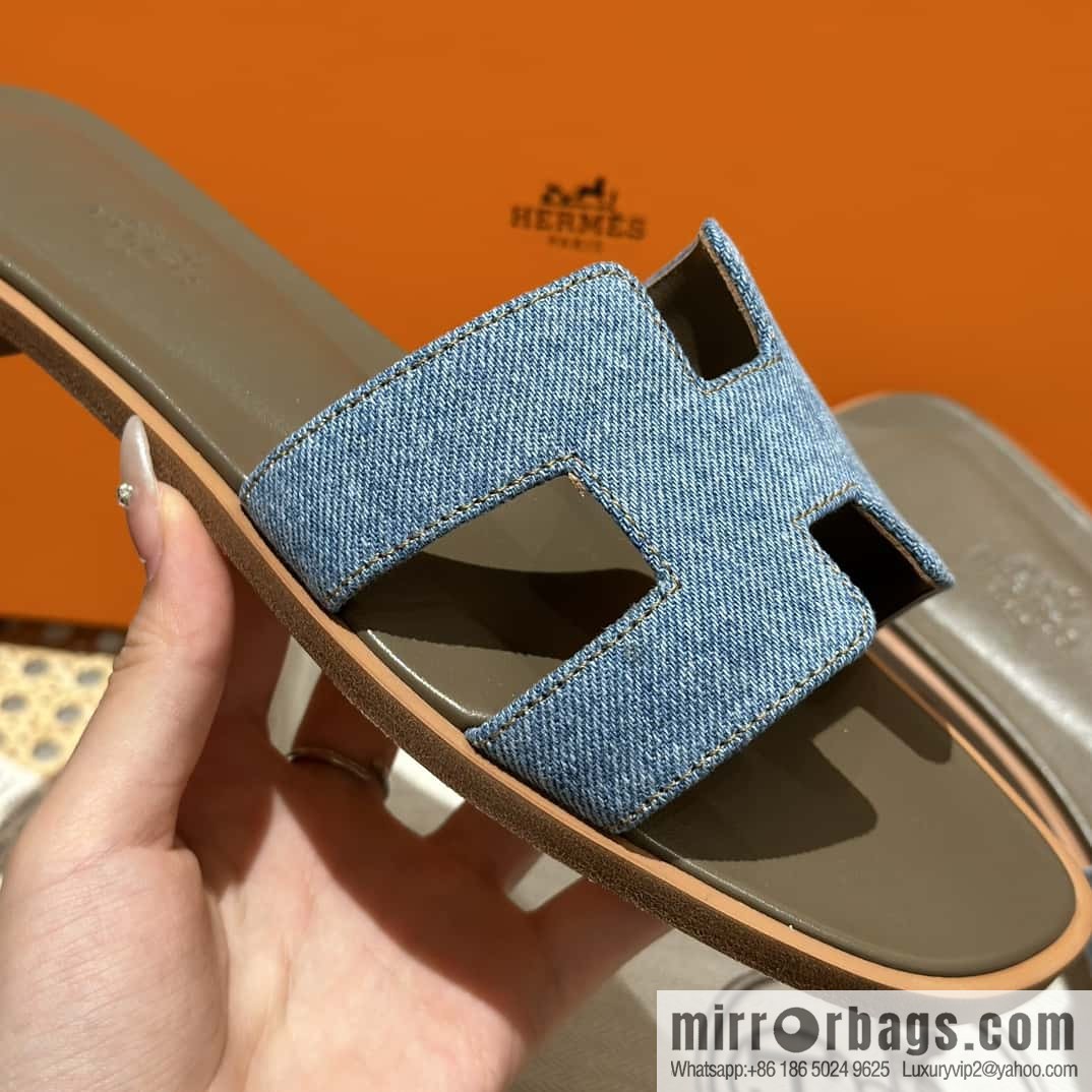 Hermes, classic slippers.