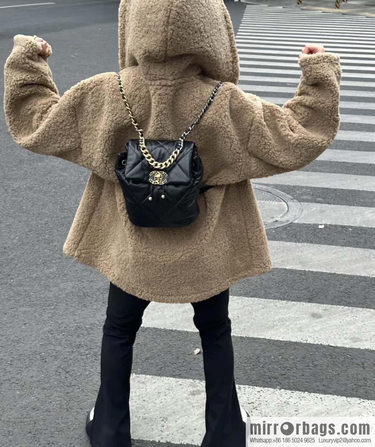 CHANEL 24C 19bag double backpack AS4223