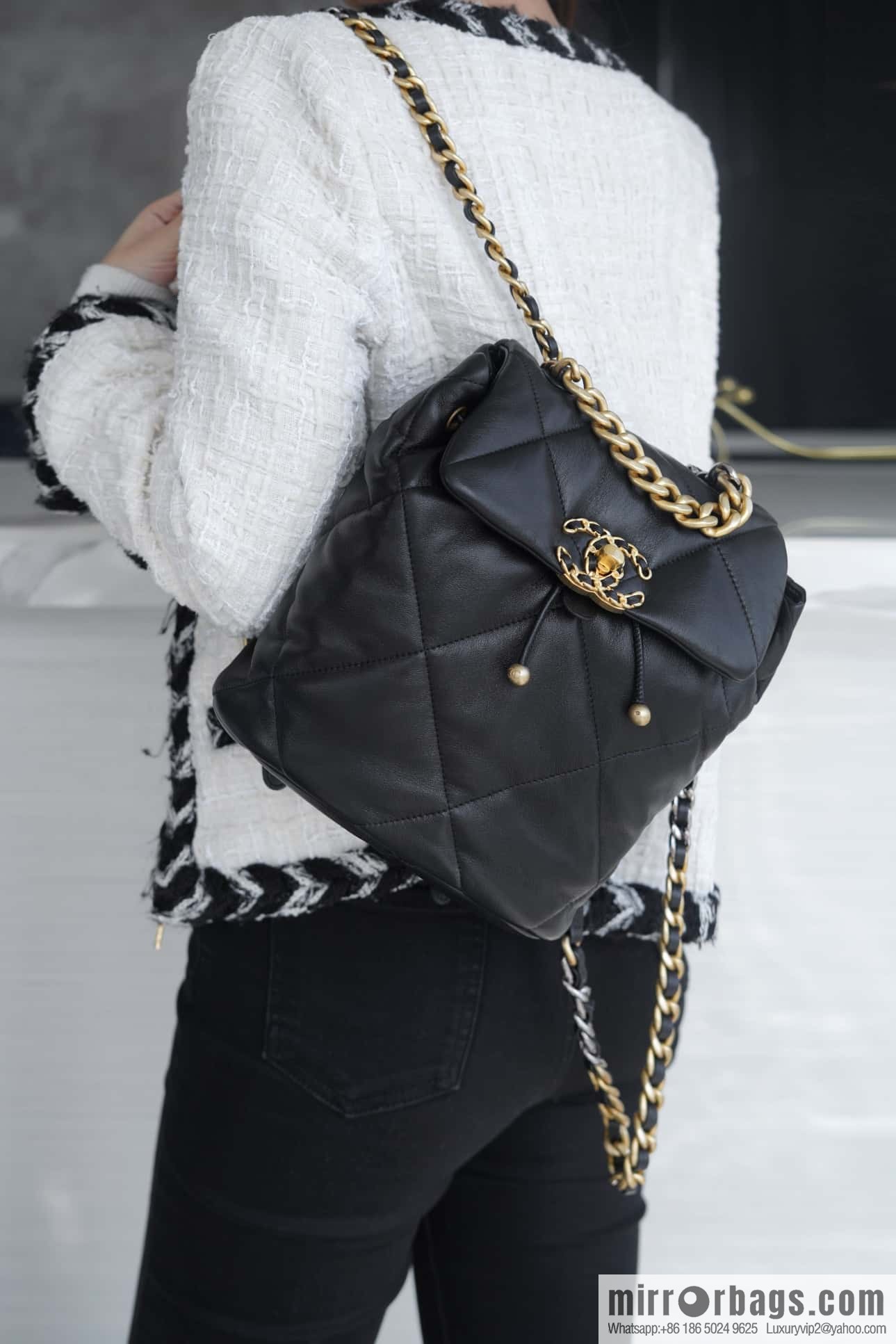 CHANEL 24C 19bag double backpack AS4223