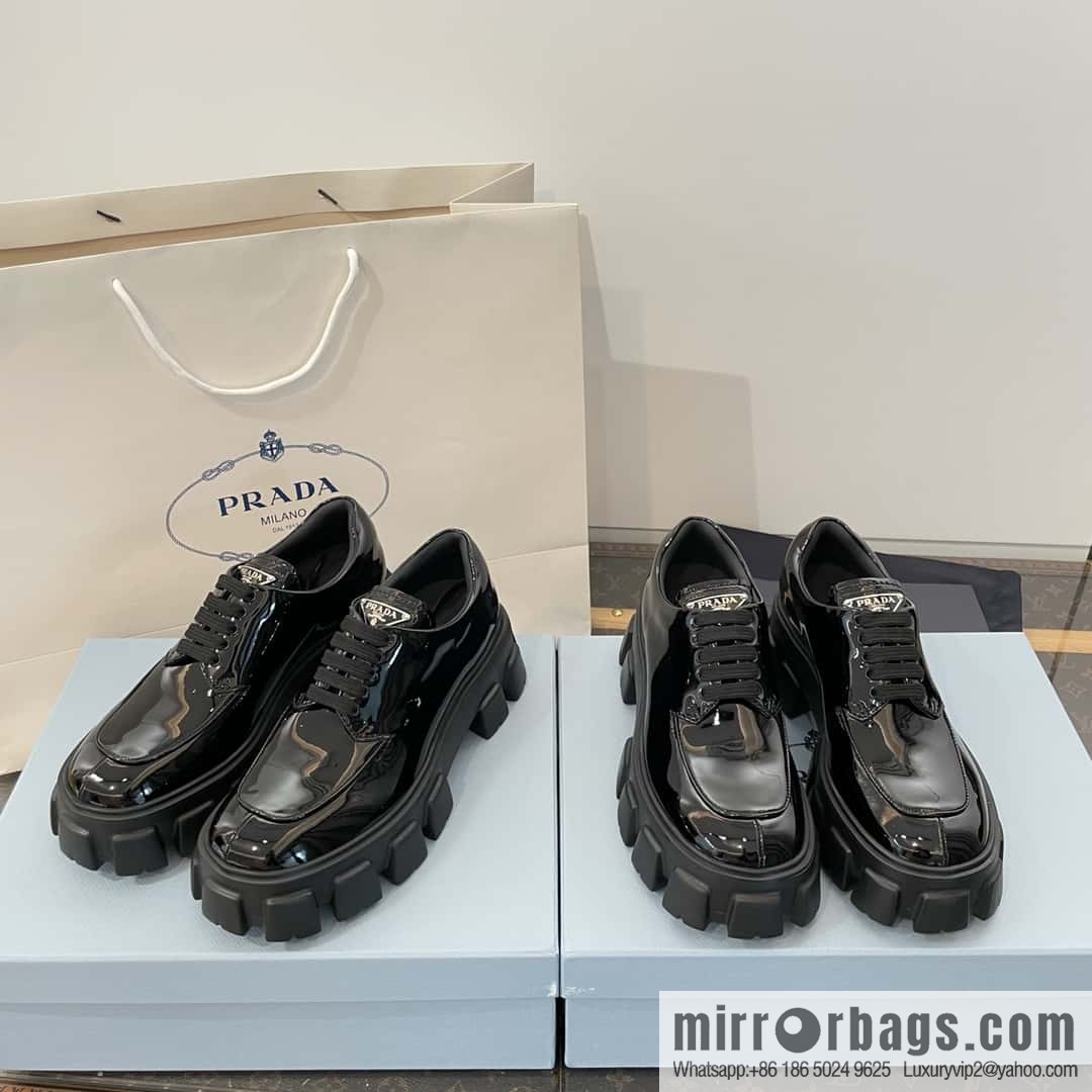 PRADA PRADA Triangle Standard Band Saw Gear, Platform Muffin Shoes