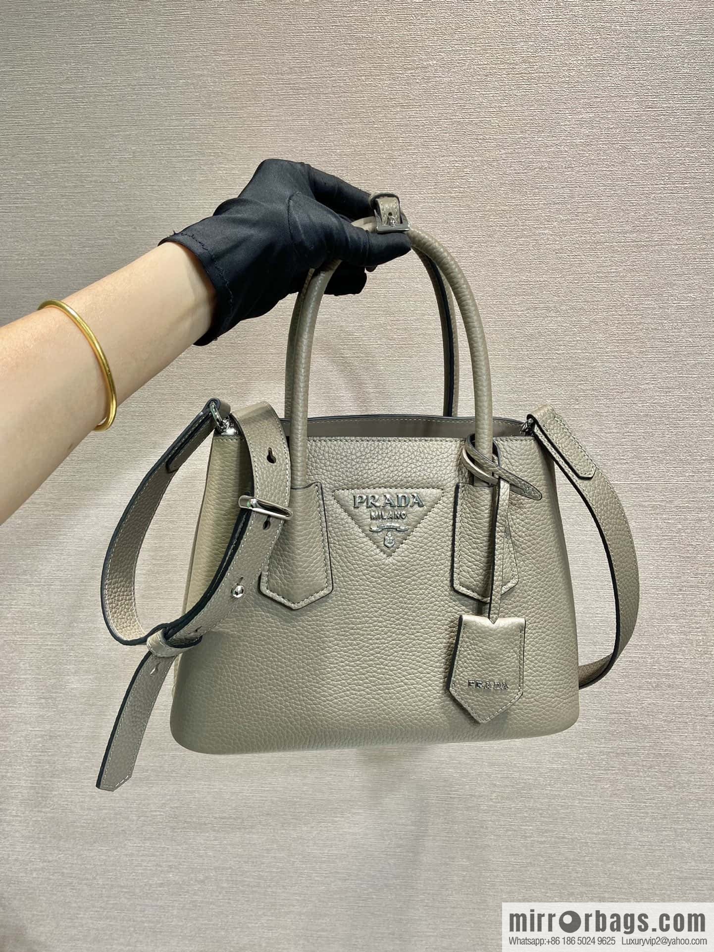 PRADA new shopping bag 🎉 1BG443 suede pattern, gray