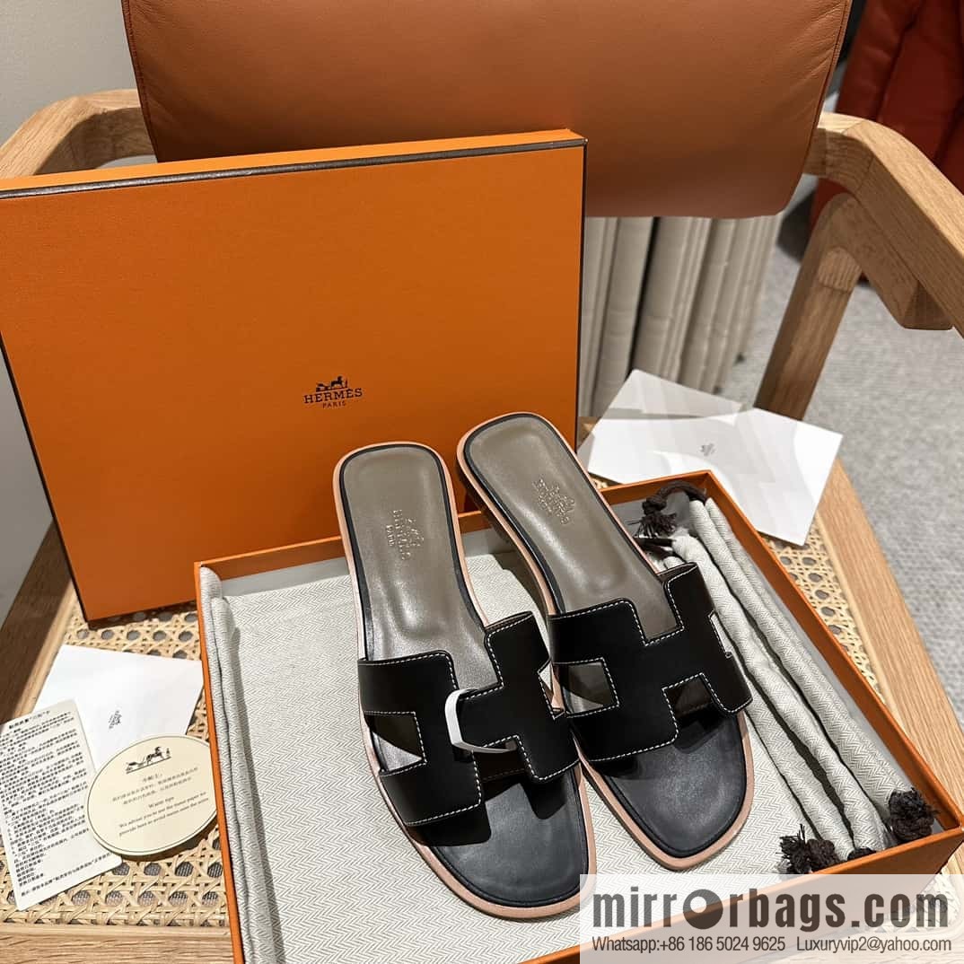 Hermès leather outsole H slippers