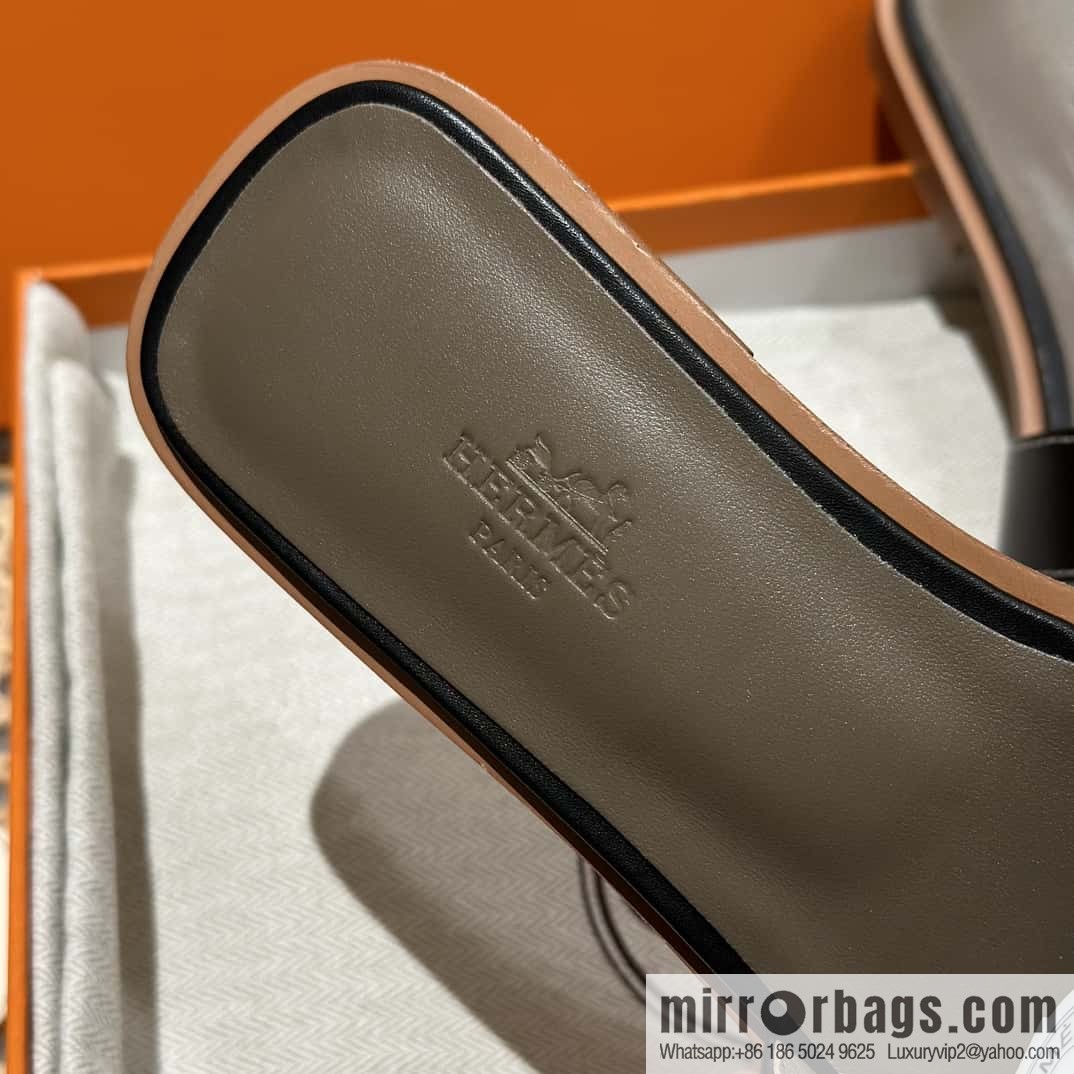 Hermès leather outsole H slippers