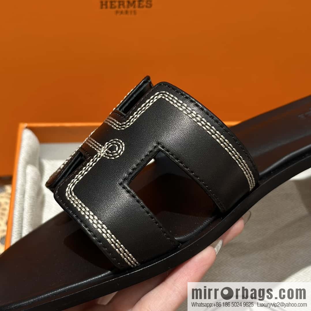 Hermès new embroidered slippers