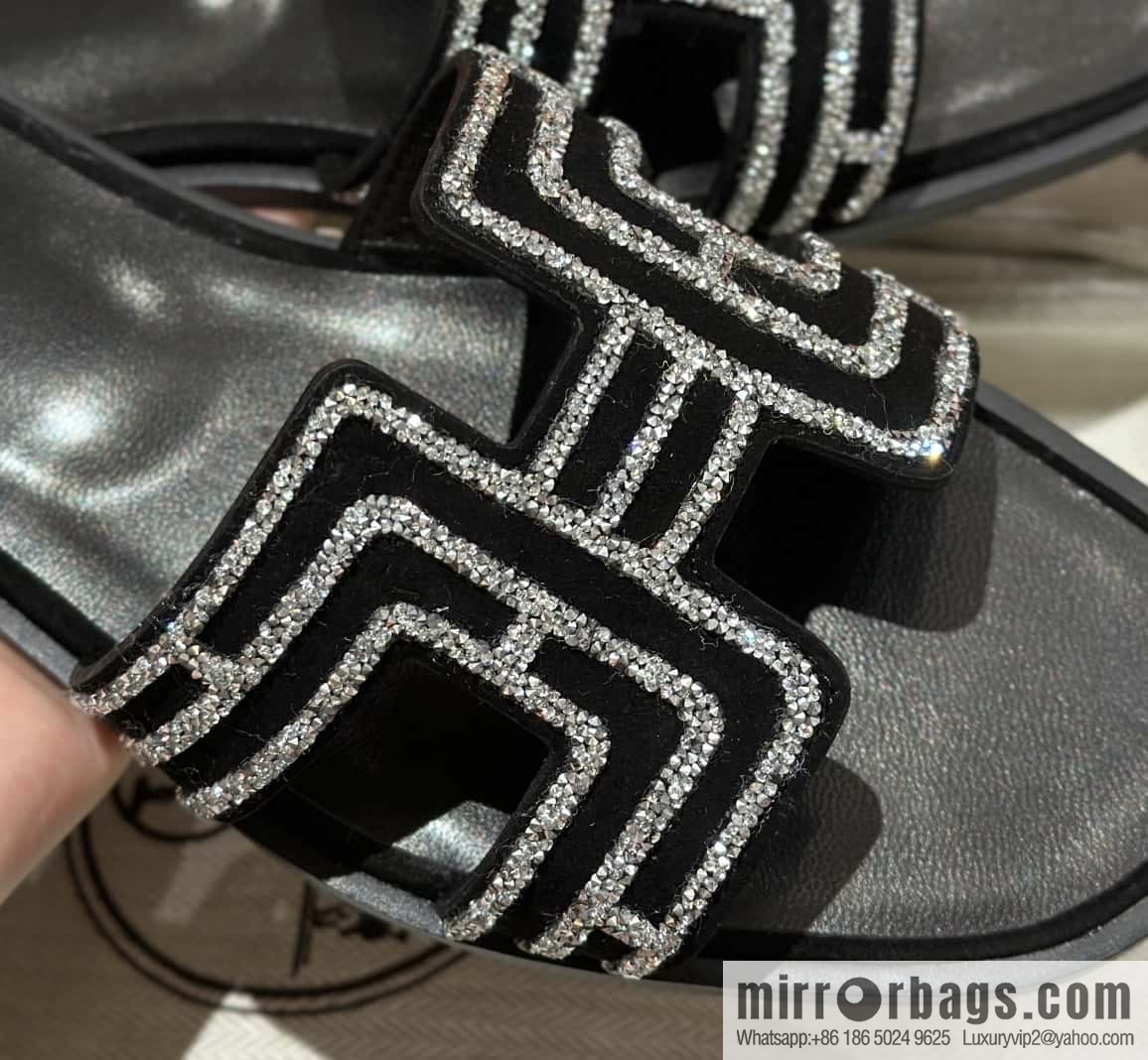 Hermès Spring/Summer 2022 New H Slippers