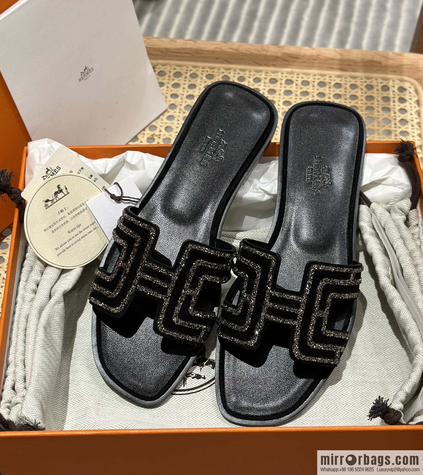 Hermès Spring/Summer 2022 New H Slippers