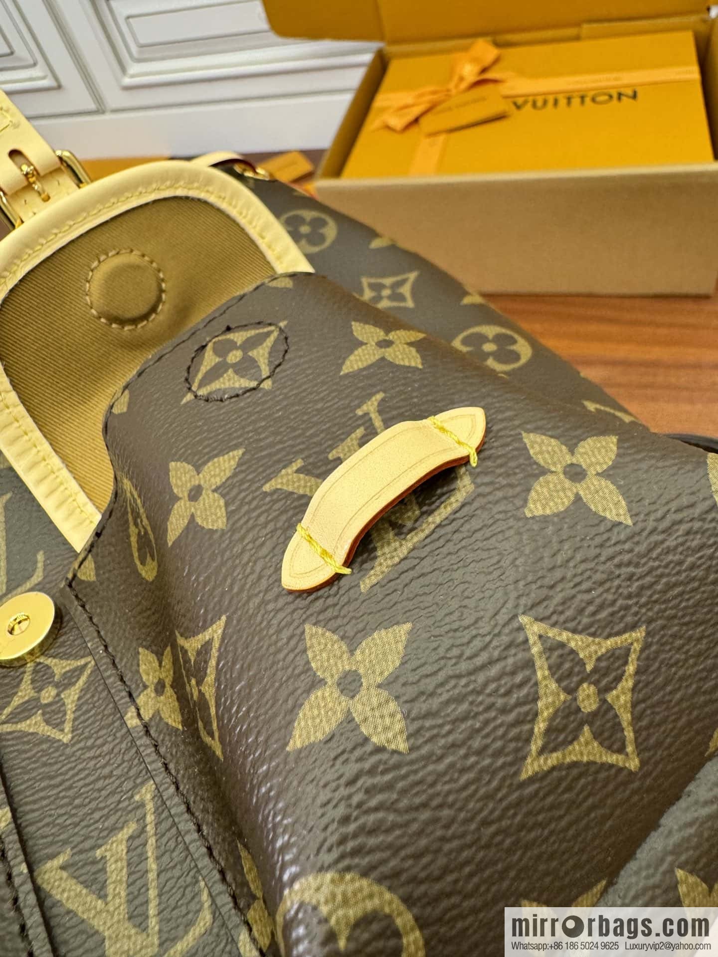 LV M46932 EXCURSION small backpack