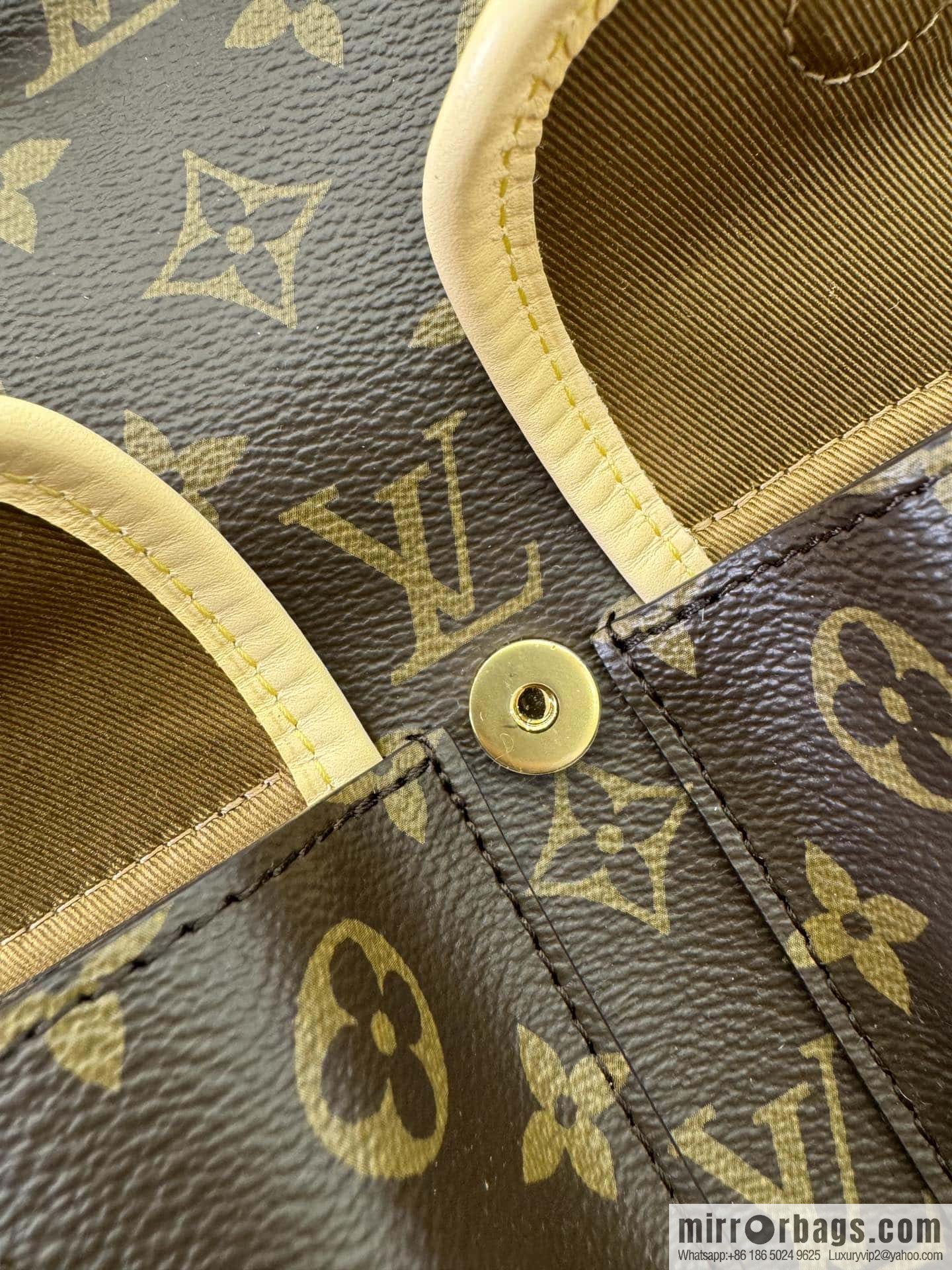 LV M46932 EXCURSION small backpack