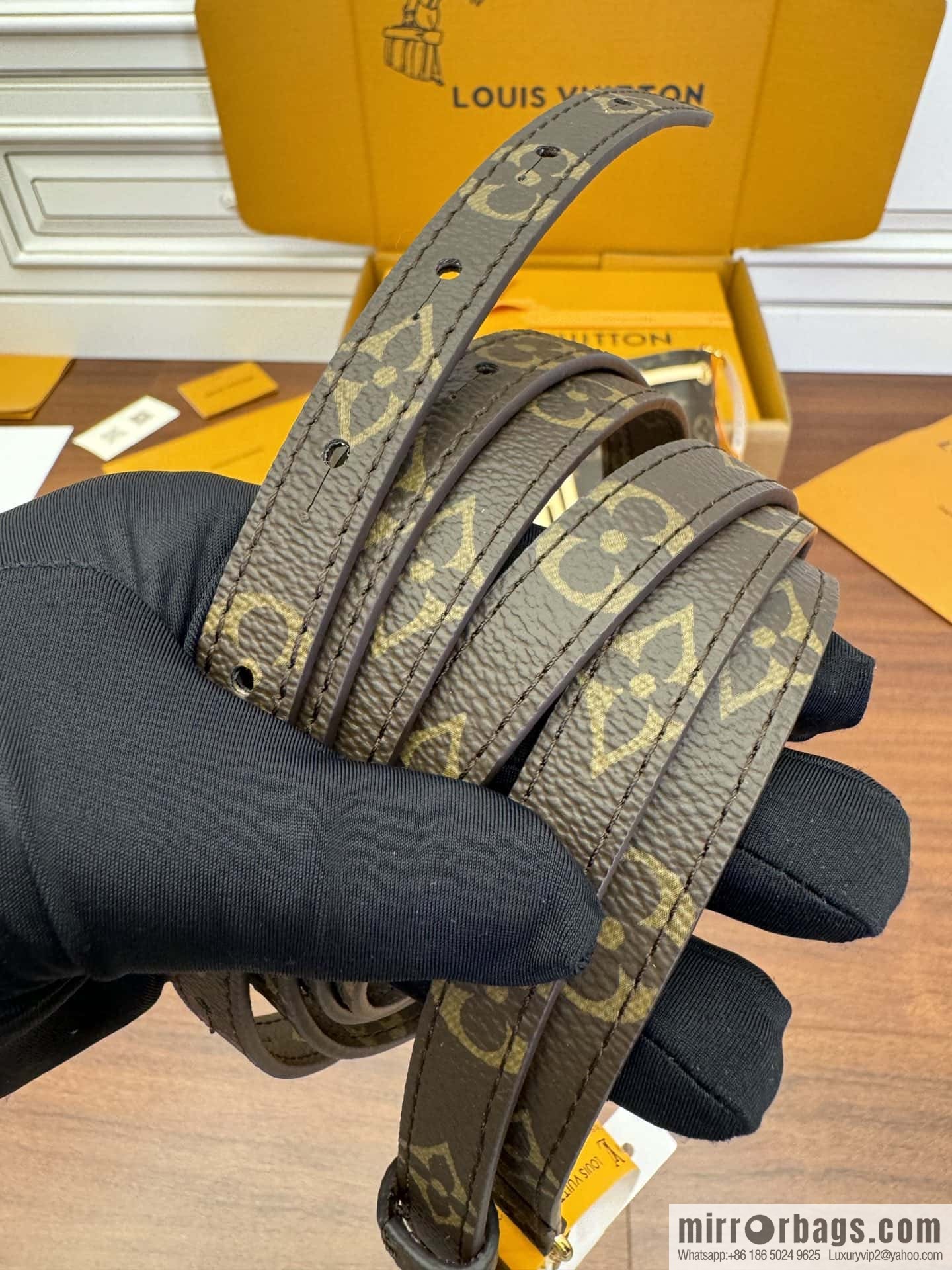 LV M46932 EXCURSION small backpack