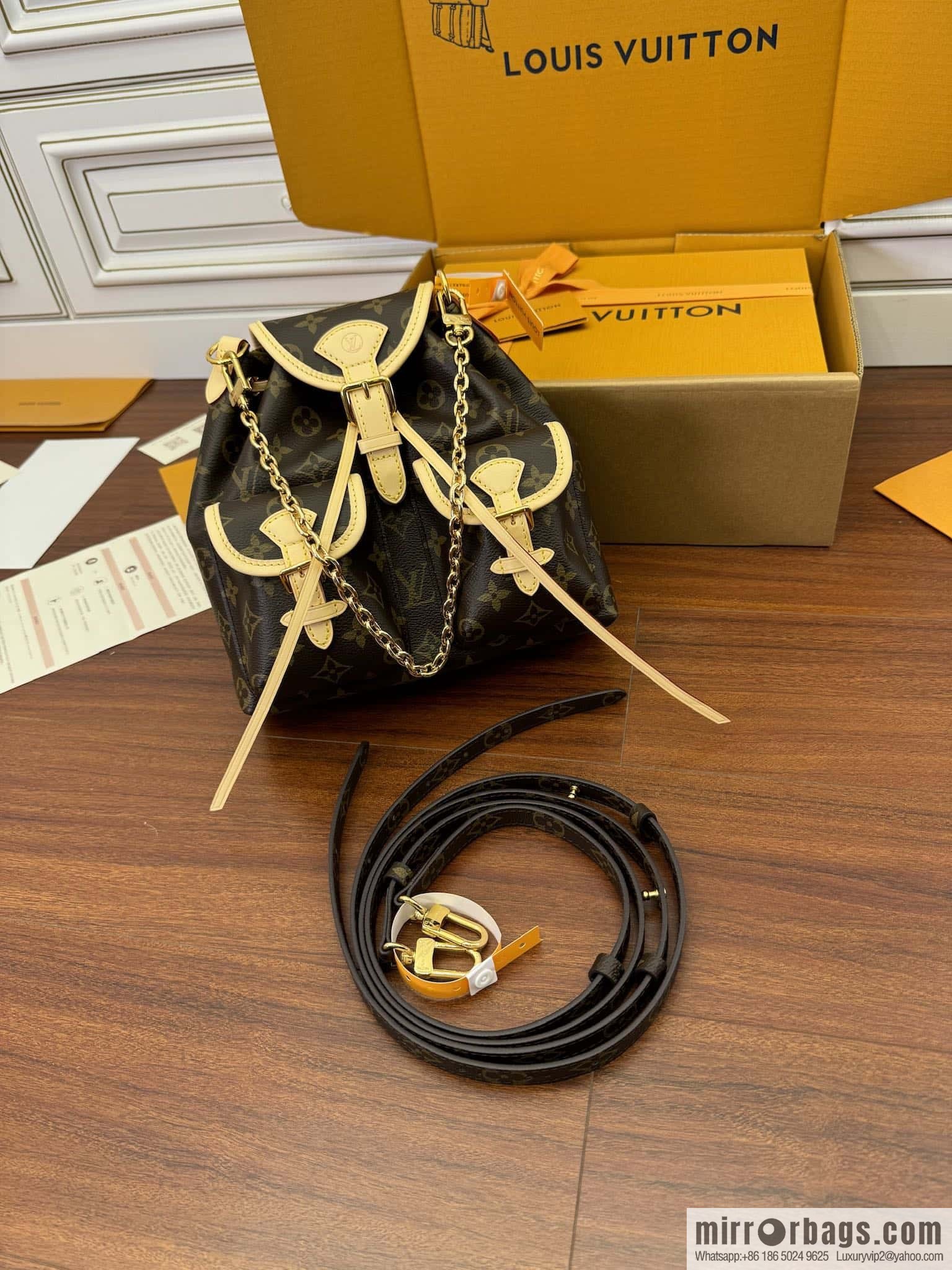 LV M46932 EXCURSION small backpack