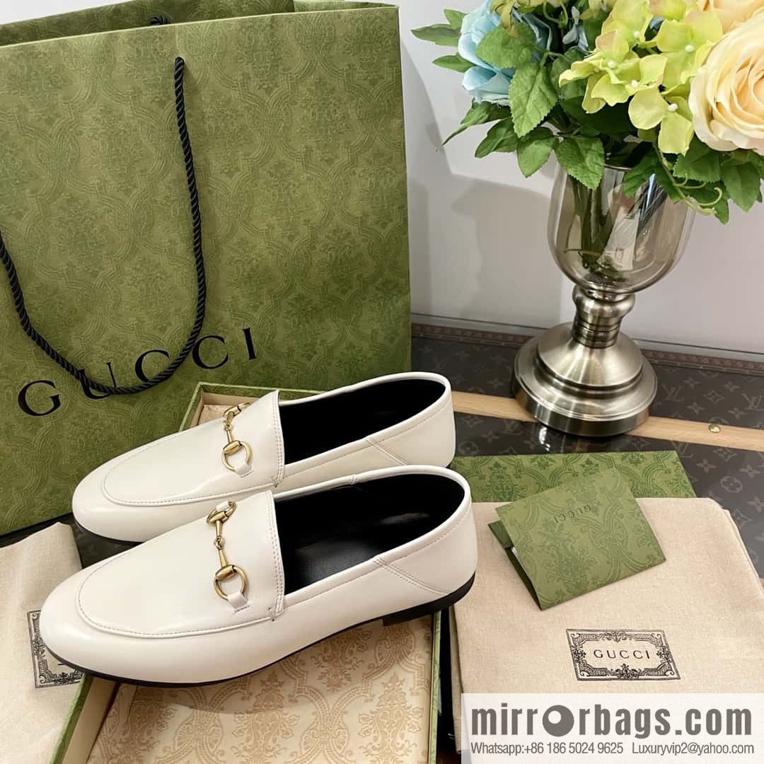GUCCI Gucci buckle loafers