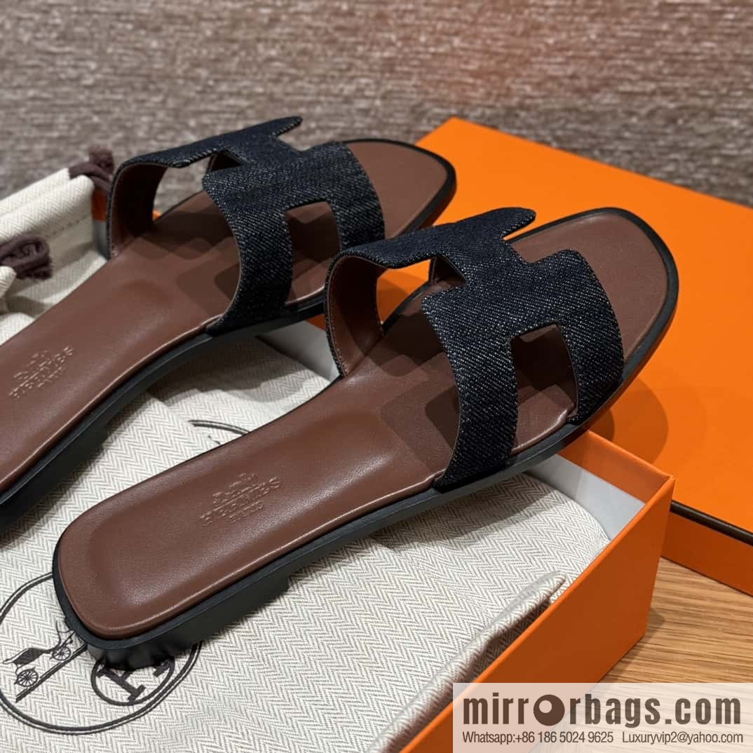 Hermès slippers