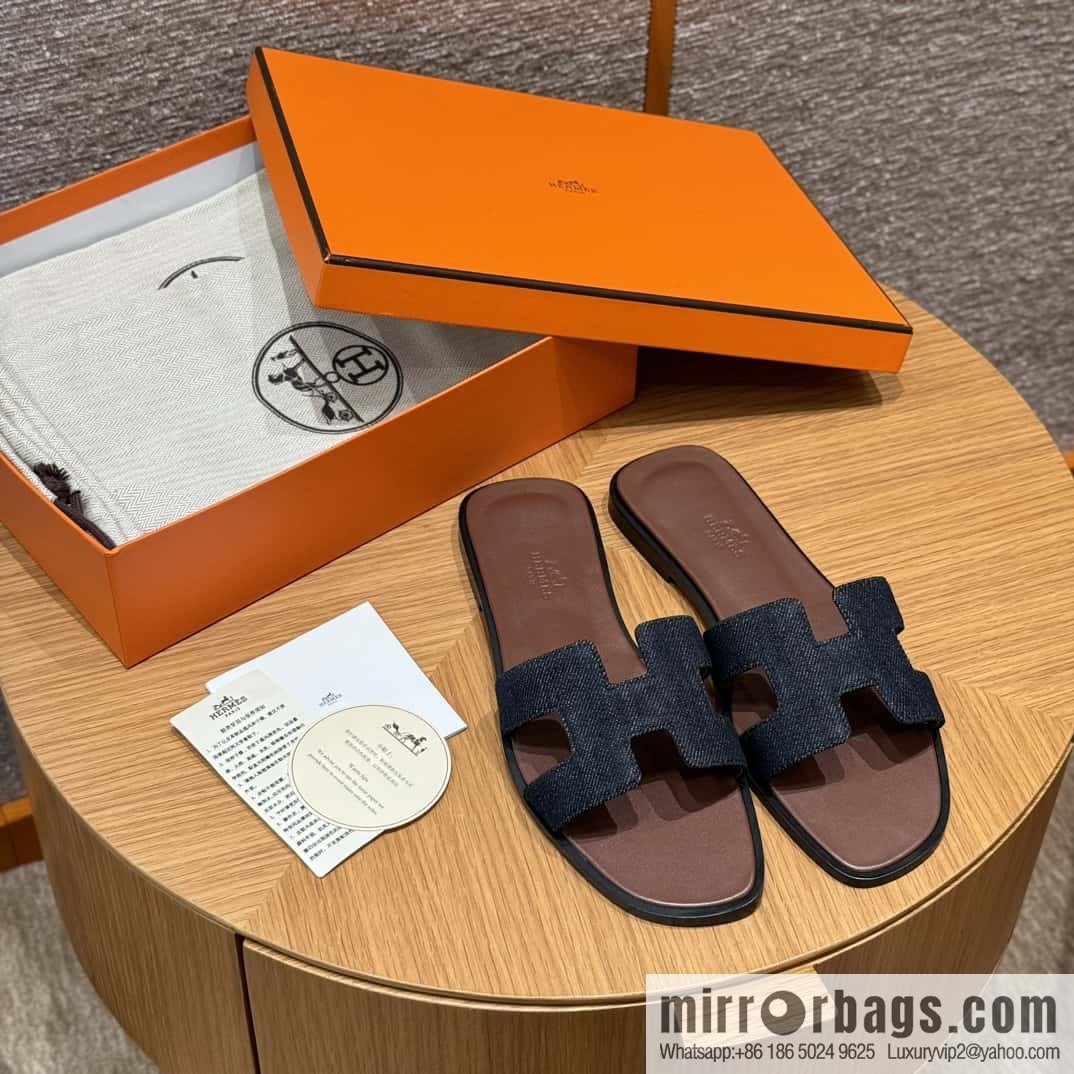 Hermès slippers