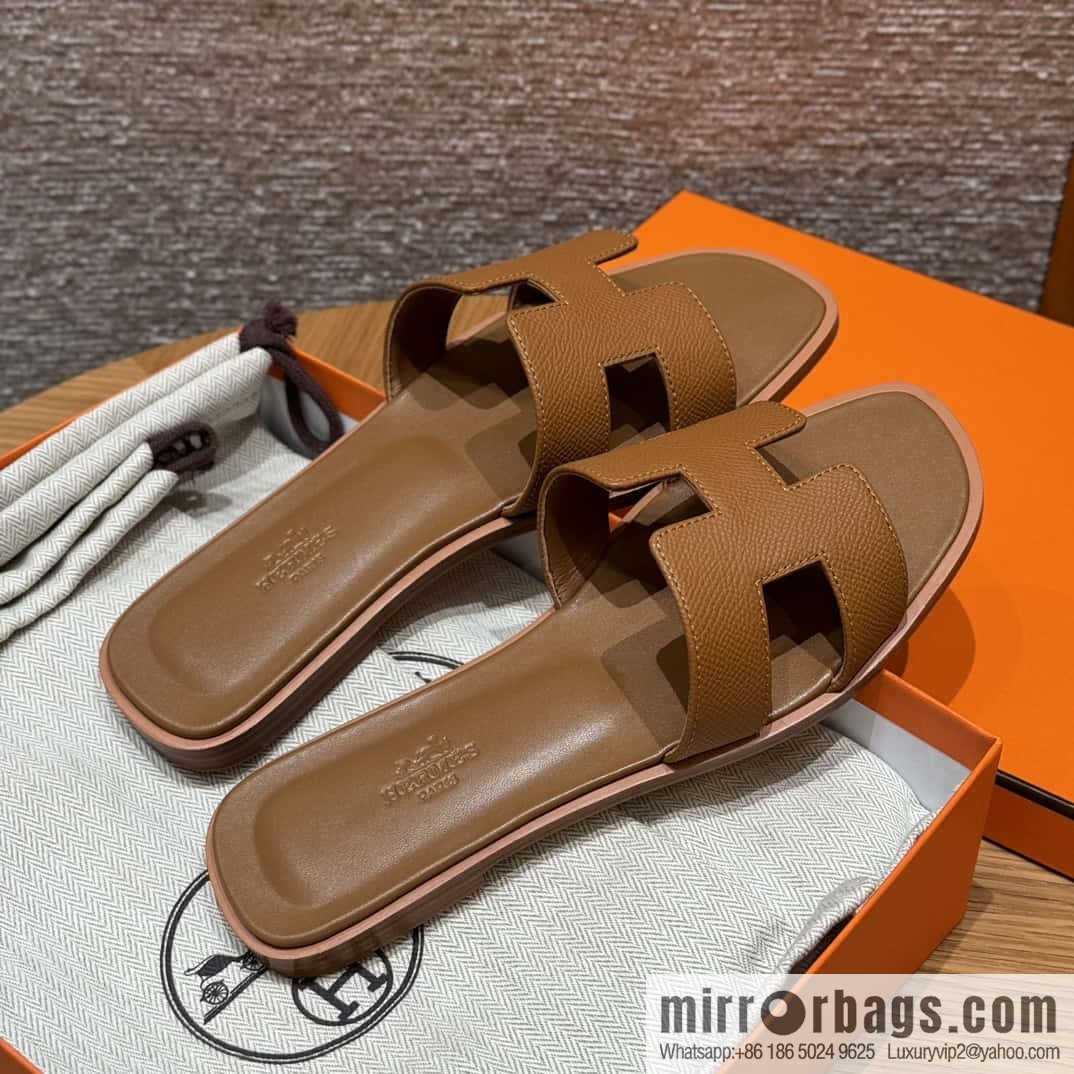 Hermès slippers