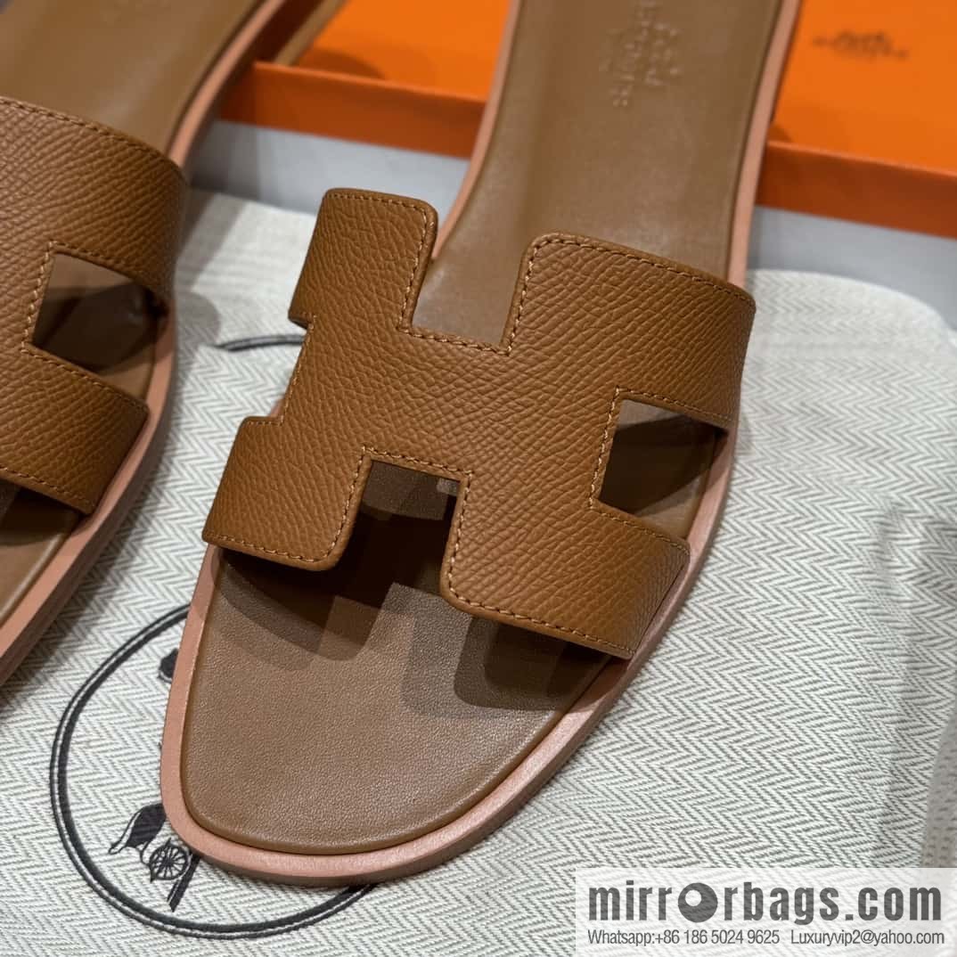 Hermès slippers