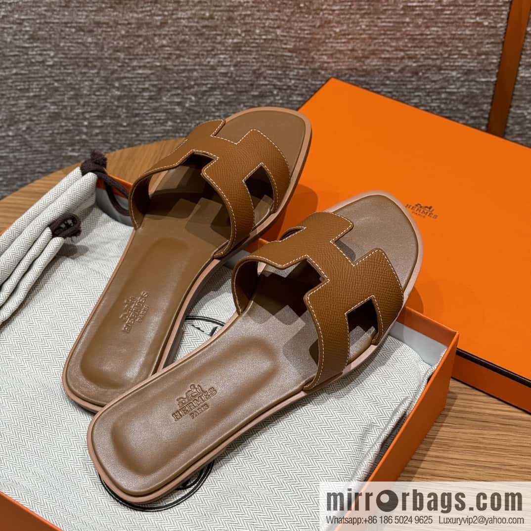 Hermès slippers
